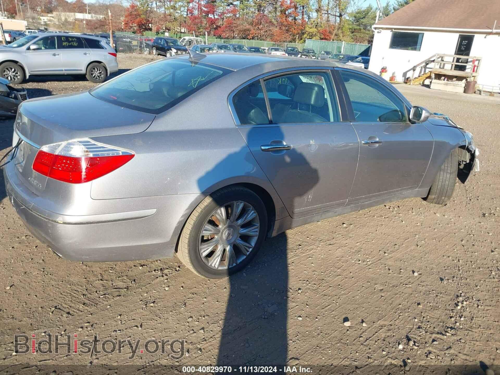2009 HYUNDAI GENESIS - VIN: KMHGC46E69U036471 - Фото 4