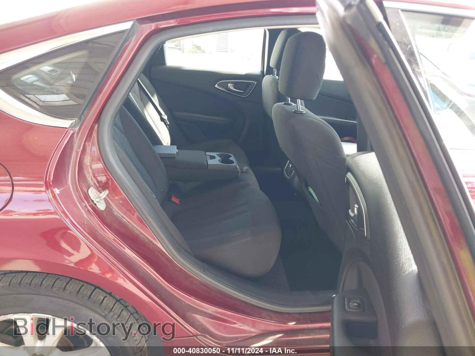 2015 CHRYSLER 200 - VIN: 1C3CCCAB7FN552908 - Фото 8