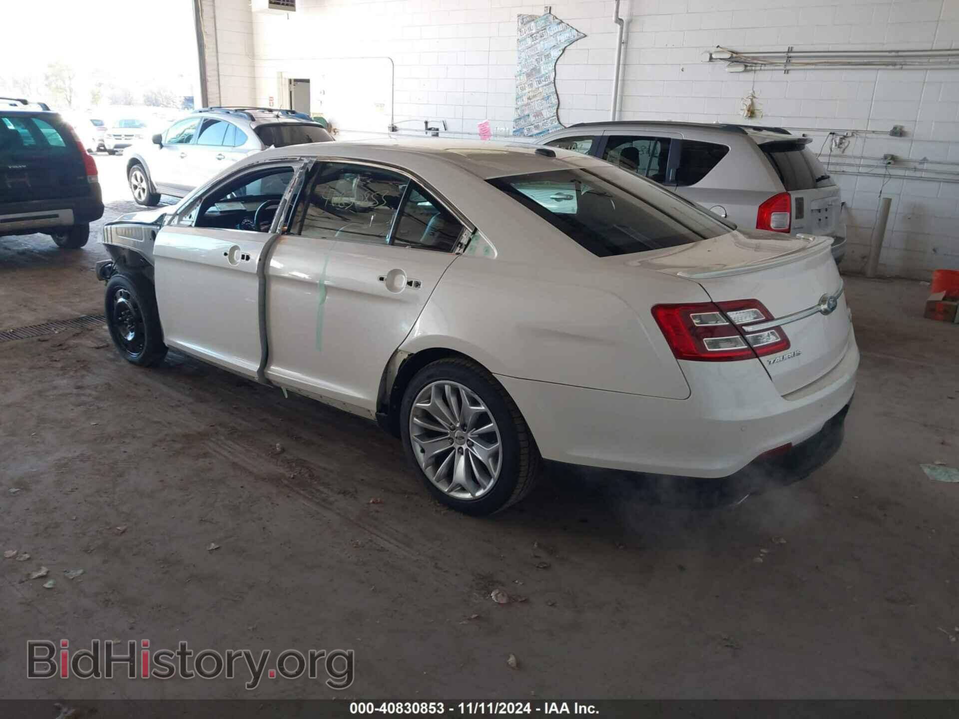 2018 FORD TAURUS - VIN: 1FAHP2F84JG114203 - Фото 3