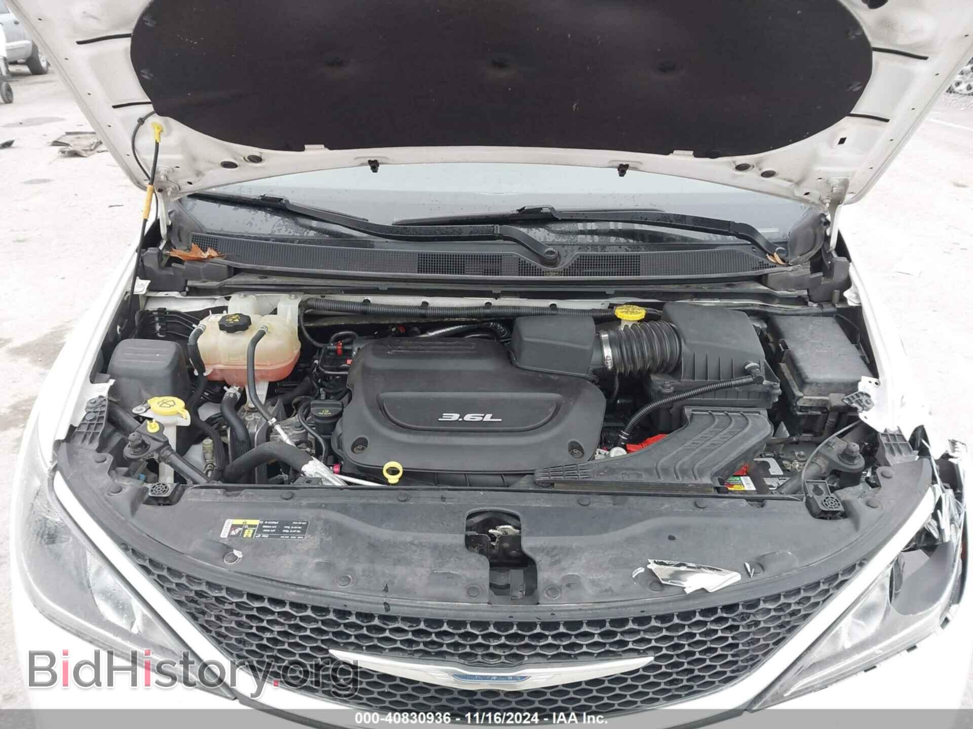 2017 CHRYSLER PACIFICA - VIN: 2C4RC1BG4HR613691 - Фото 10