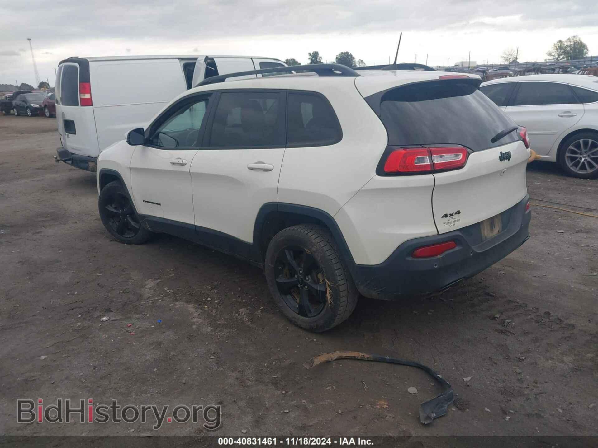 2018 JEEP CHEROKEE - VIN: 1C4PJMDB8JD613833 - Фото 3