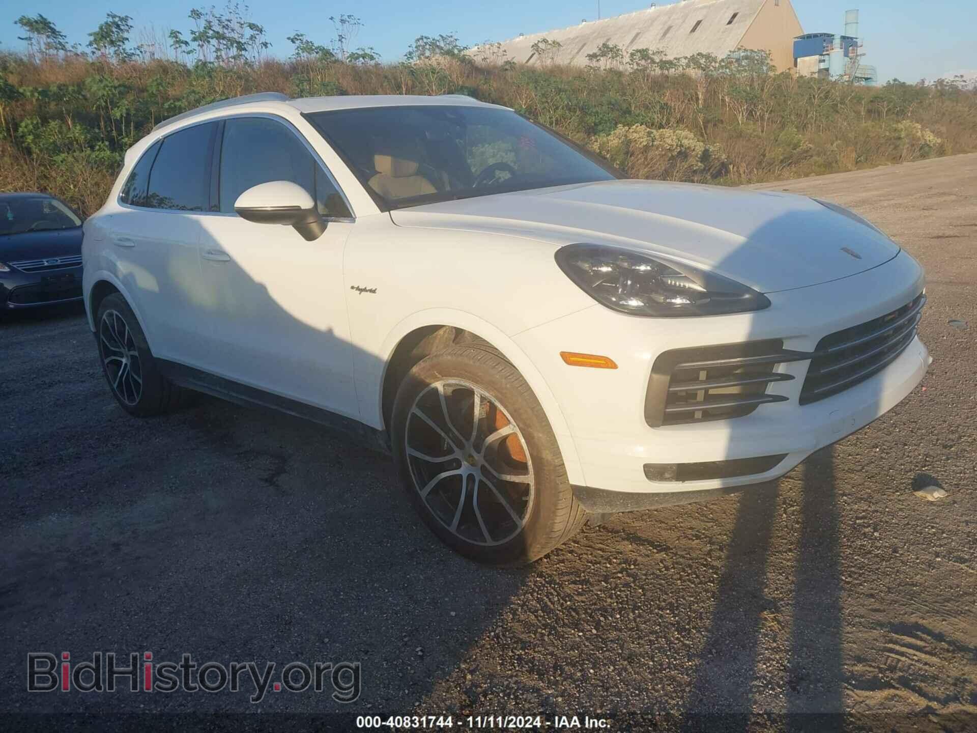 Фотография WP1AE2AY5KDA51171 - PORSCHE CAYENNE E-HYBRID 2019