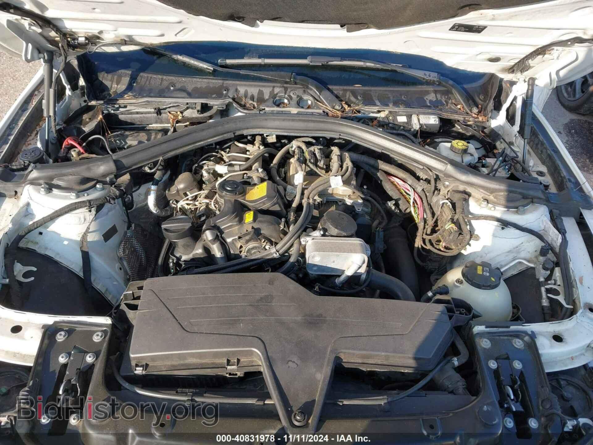 2016 BMW 320I - VIN: WBA8E1G58GNU10177 - Photo 10