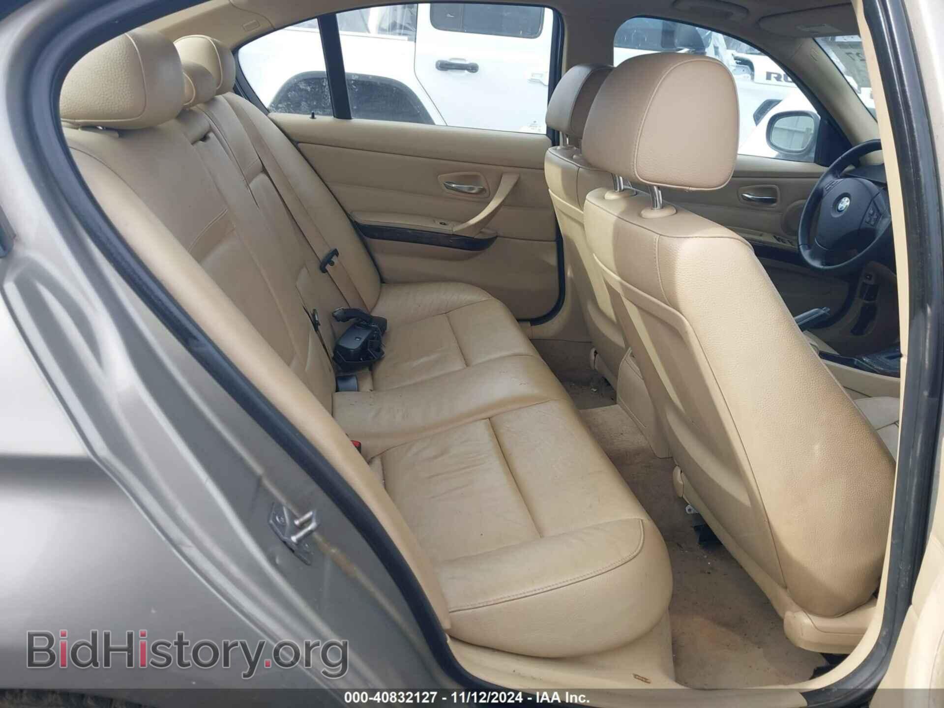 2011 BMW 328I - VIN: WBAPH5C57BA443932 - Фото 8