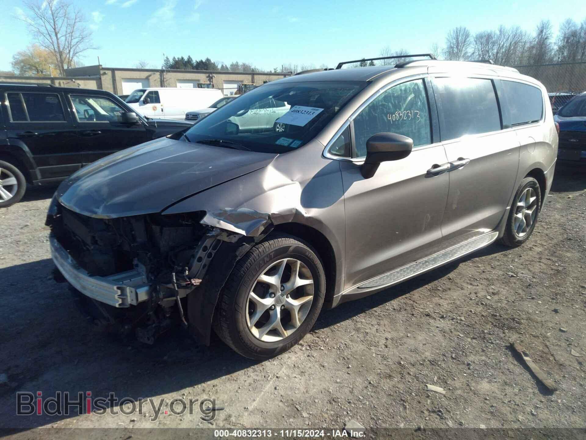 2017 CHRYSLER PACIFICA - VIN: 2C4RC1BG2HR785251 - Photo 2