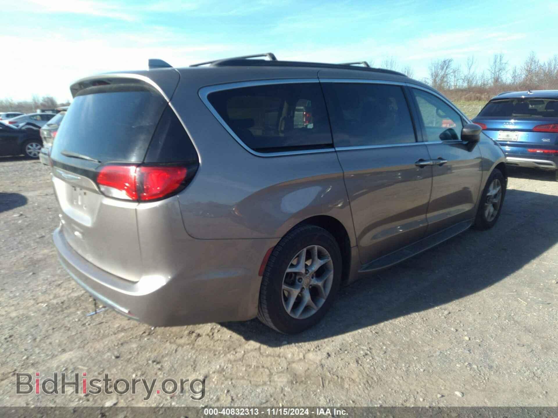 2017 CHRYSLER PACIFICA - VIN: 2C4RC1BG2HR785251 - Photo 4