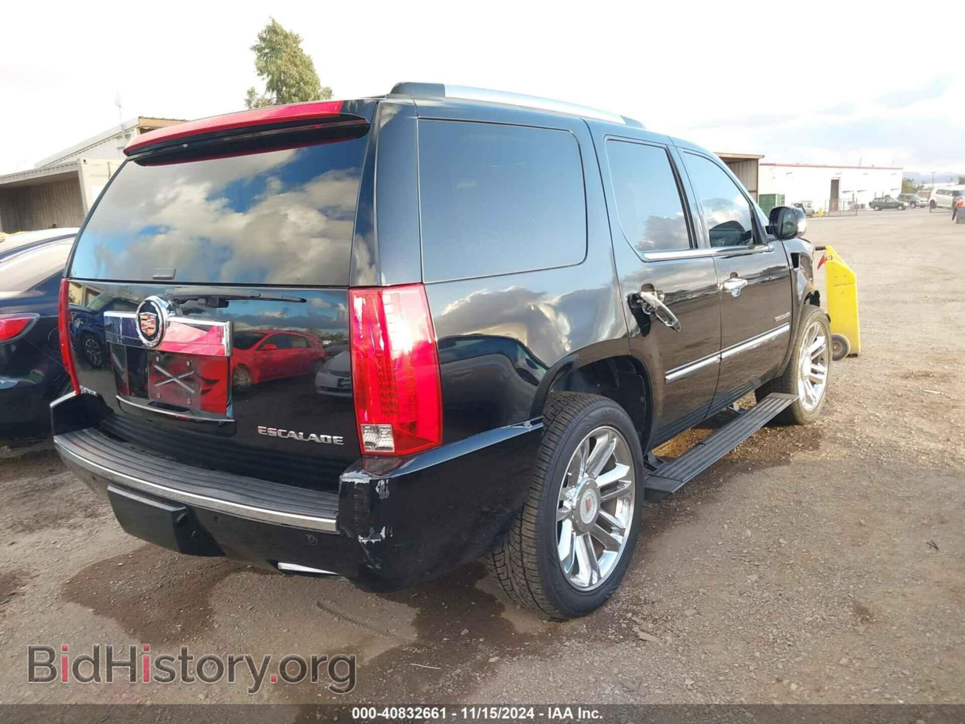 2013 CADILLAC ESCALADE - VIN: 1GYS4DEF9DR137841 - Фото 4