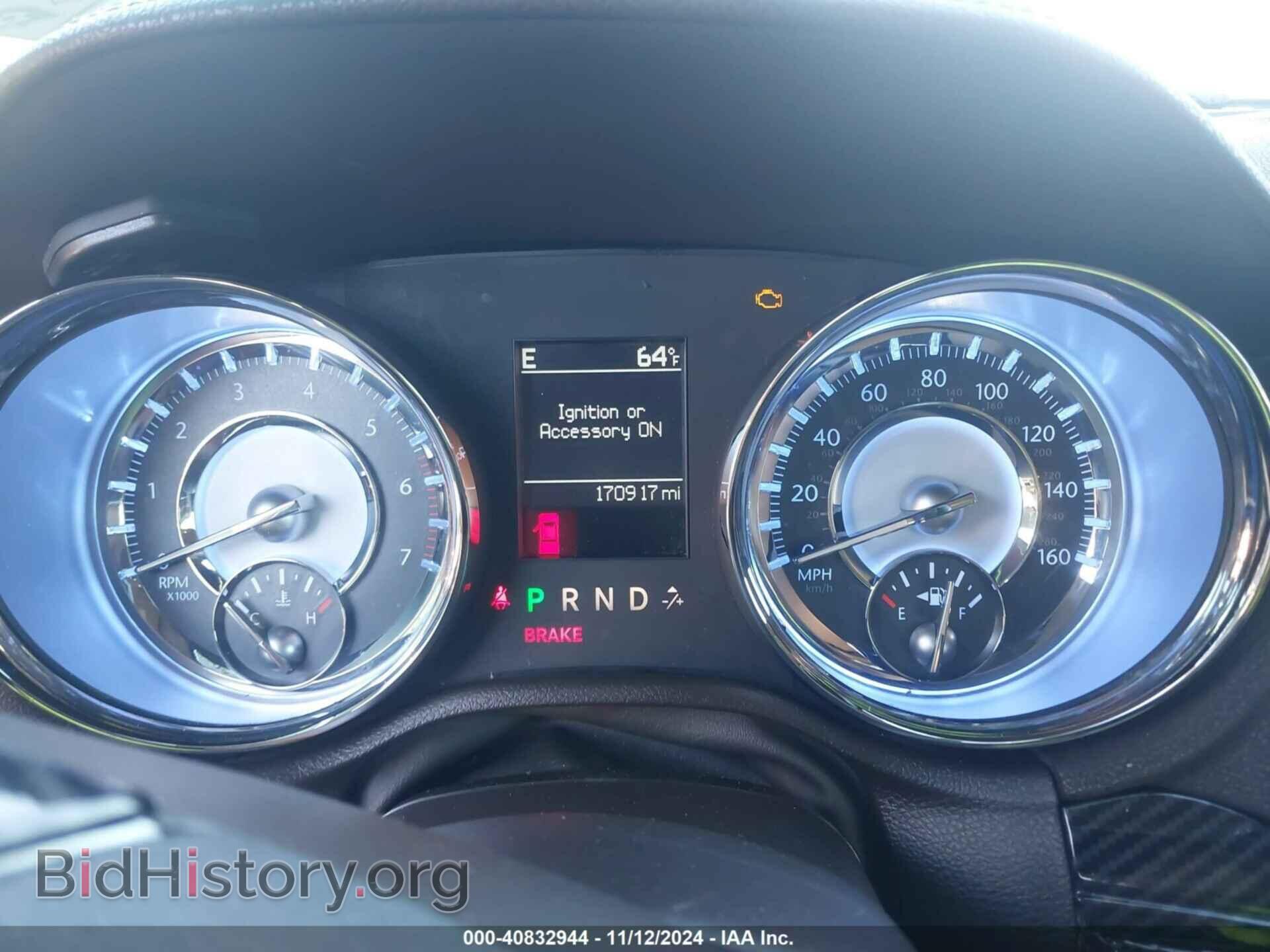 2011 CHRYSLER 300C - VIN: 2C3CA6CT4BH536620 - Фото 7