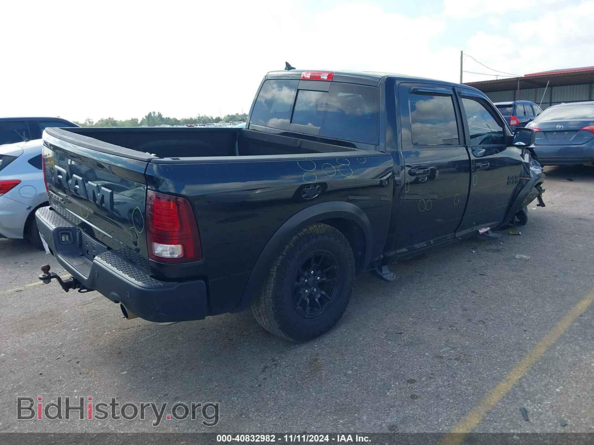 2018 RAM 1500 - VIN: 1C6RR6YT2JS188130 - Фото 4