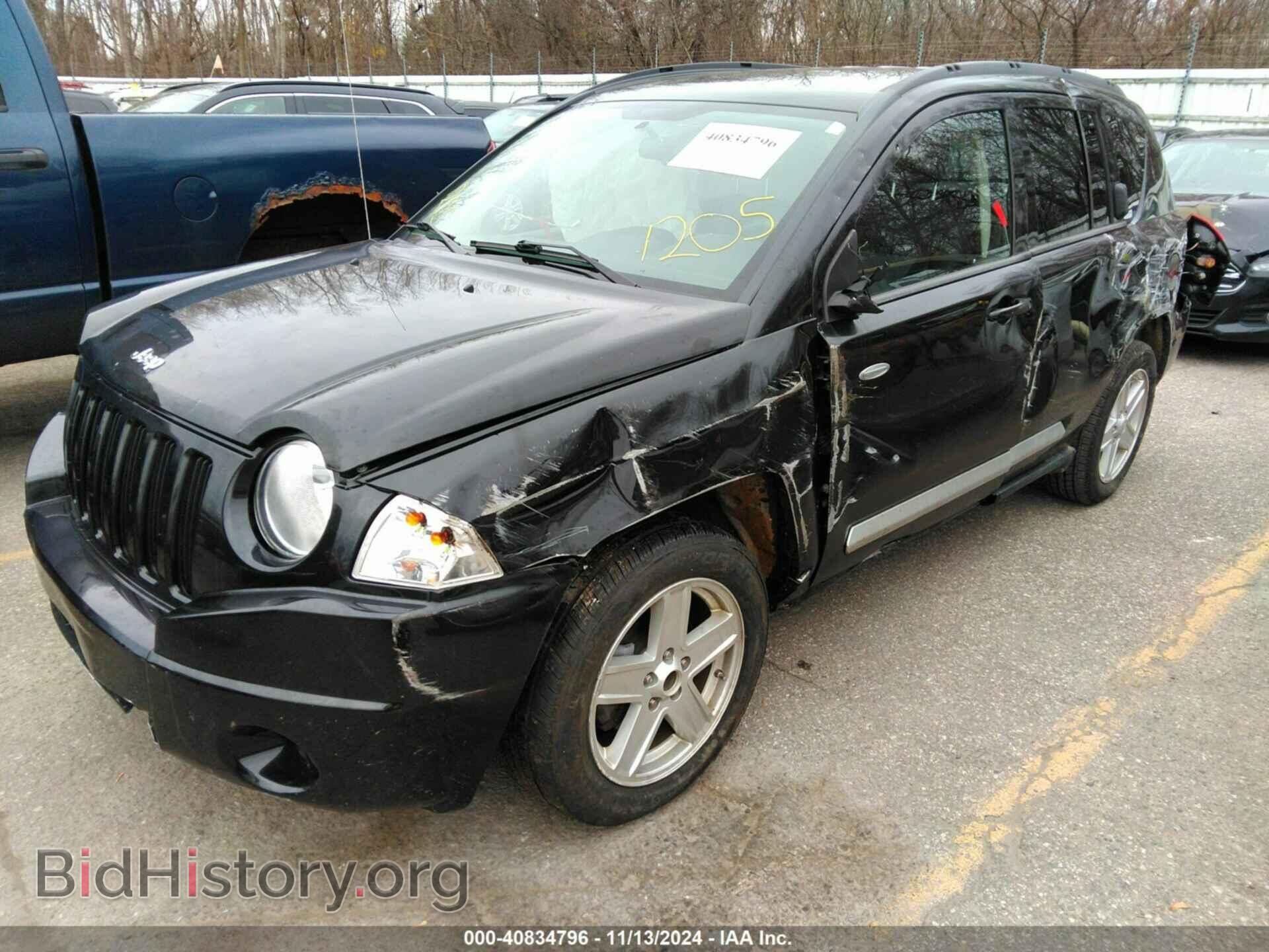 2010 JEEP COMPASS - VIN: 1J4NT1FBXAD641205 - Фото 2