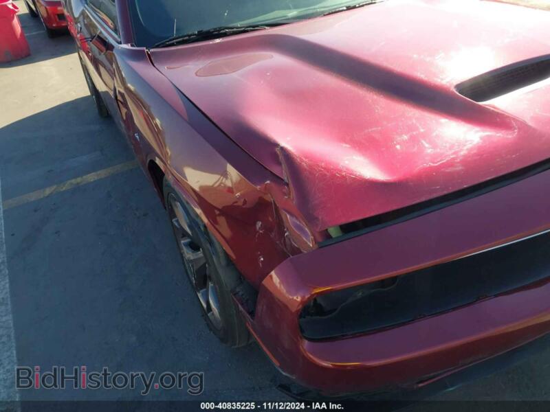 2019 Dodge CHALLENGER (VIN 2C3CDZBT5KH737484) — photo 6 of 16