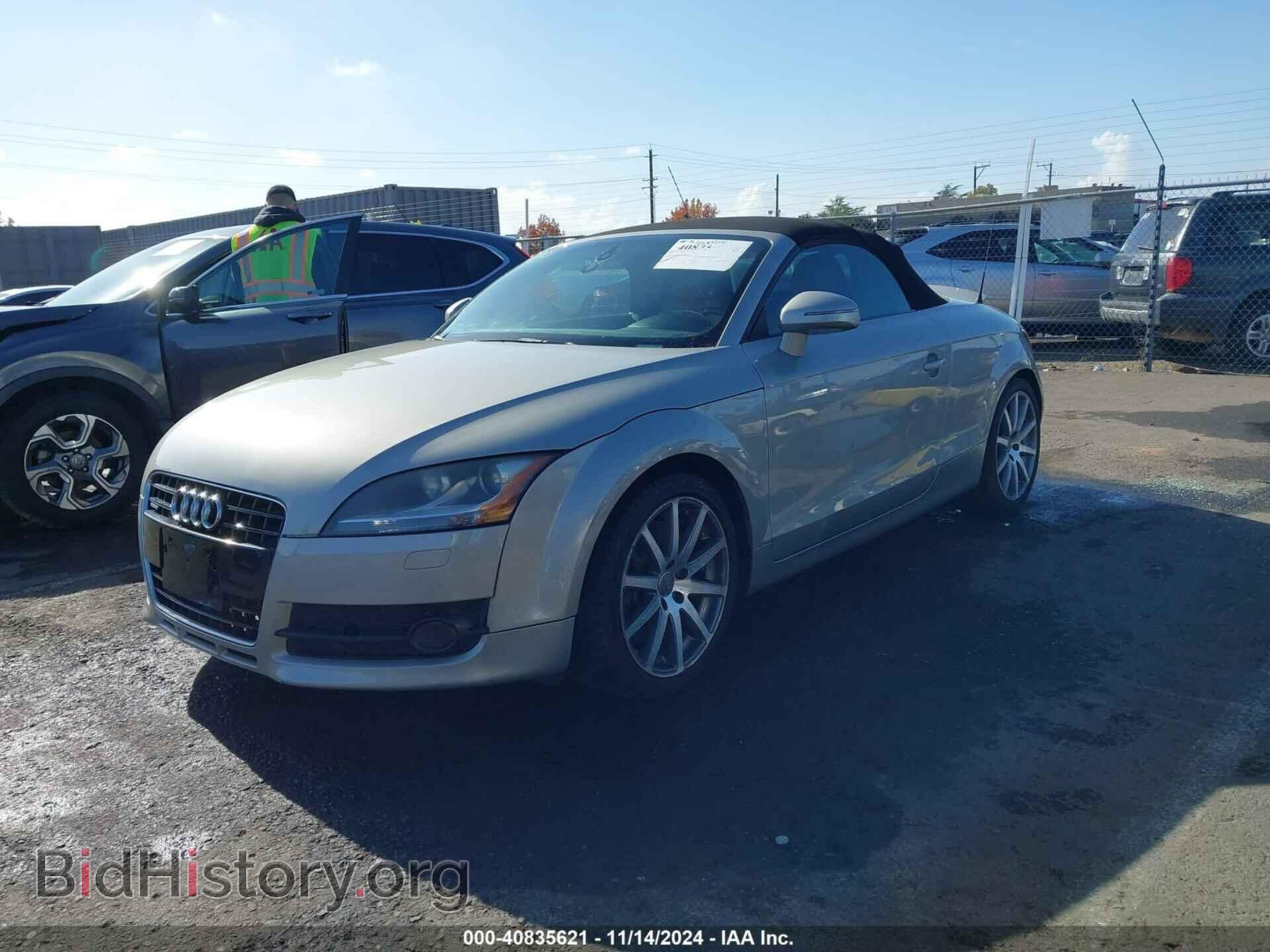 2008 AUDI TT - VIN: TRURD38J081001882 - Фото 2