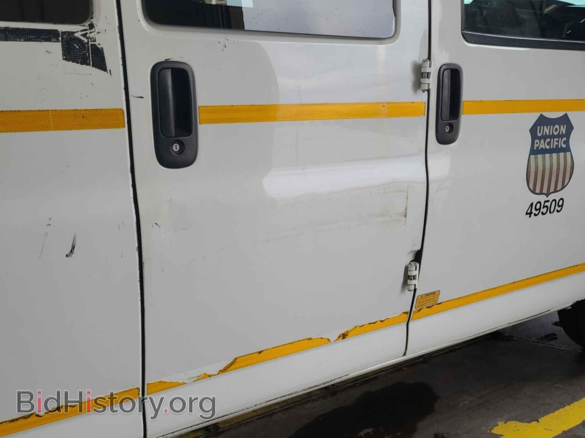 2014 CHEVROLET EXPRESS 2500 - VIN: 1GAWGPFA4E1205913 - Фото 13