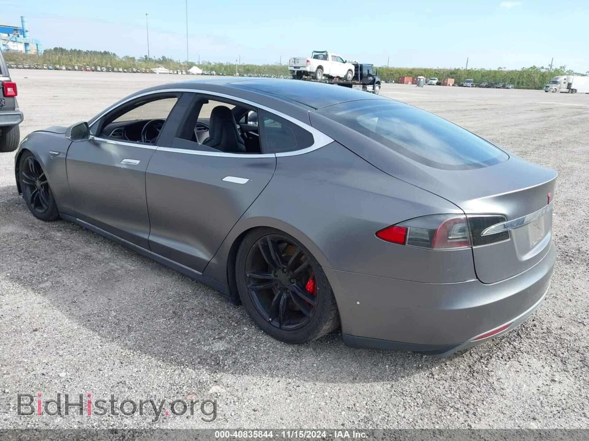2015 TESLA MODEL S - VIN: 5YJSA1H22FFP80028 - Фото 3