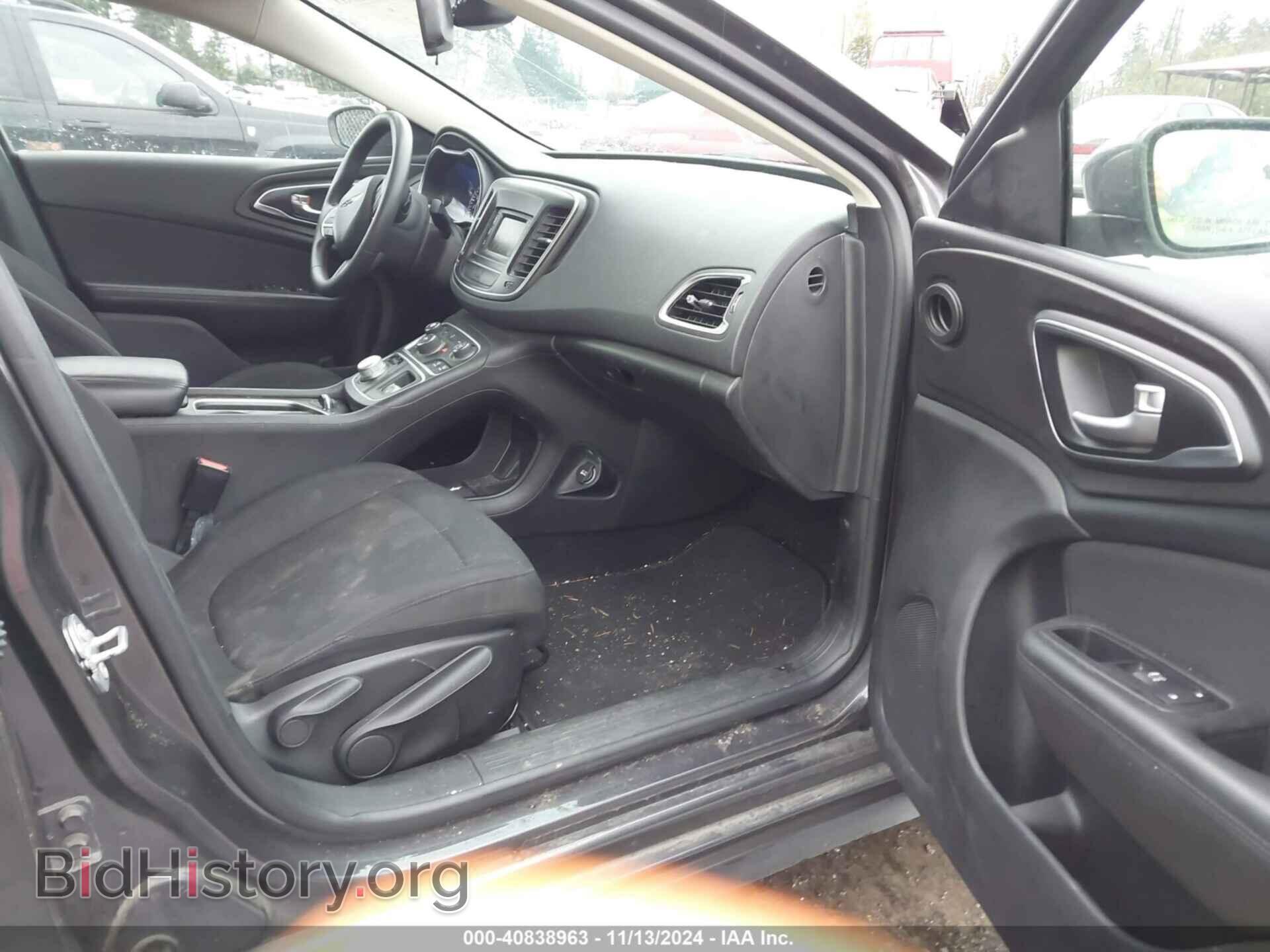 2016 CHRYSLER 200 - VIN: 1C3CCCAB6GN101230 - Фото 5