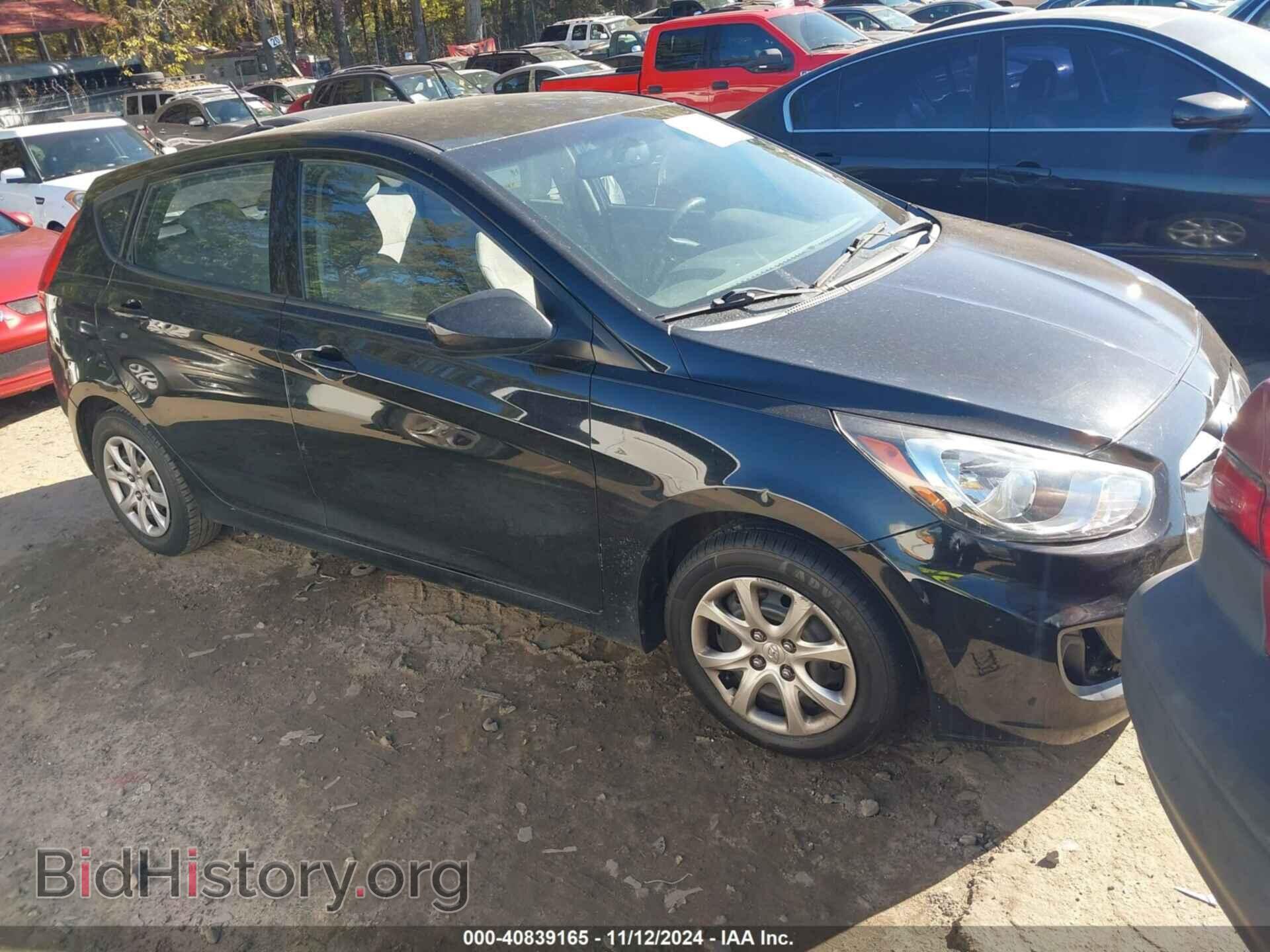 Photo KMHCT5AE7DU083545 - HYUNDAI ACCENT 2013