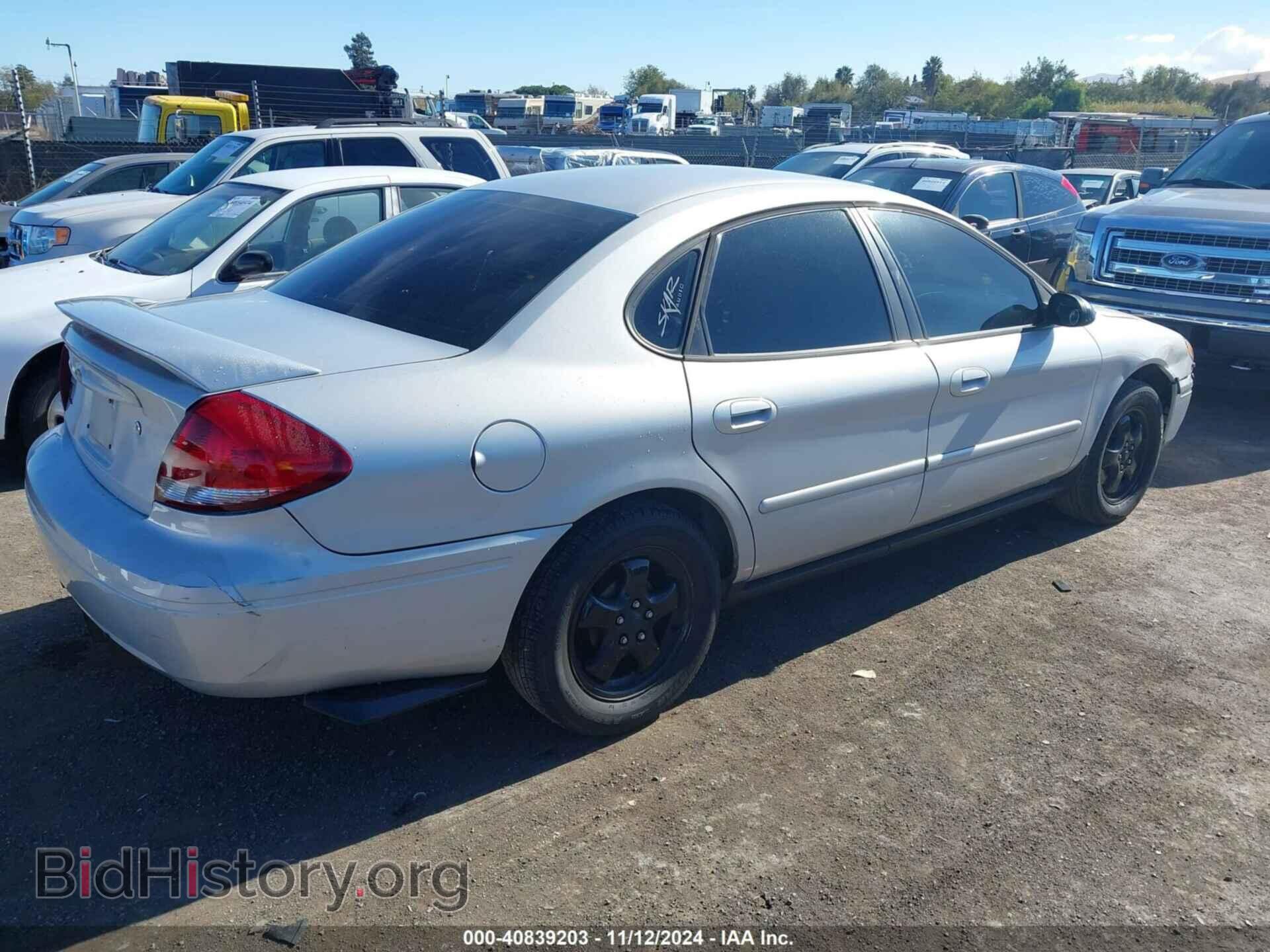 2007 FORD TAURUS - VIN: 1FAFP53U87A111102 - Фото 4