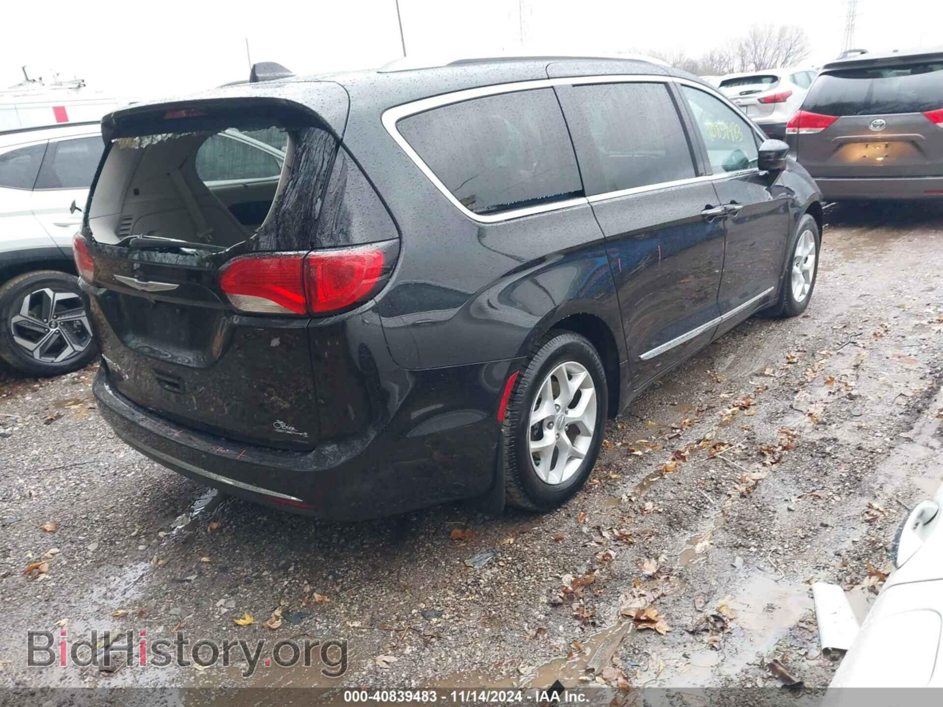 2017 CHRYSLER PACIFICA - VIN: 2C4RC1EG0HR622562 - Фото 4