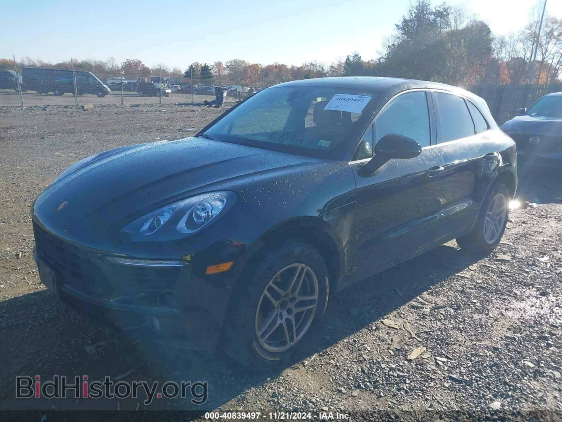 2017 PORSCHE MACAN - VIN: WP1AA2A5XHLB81415 - Photo 2