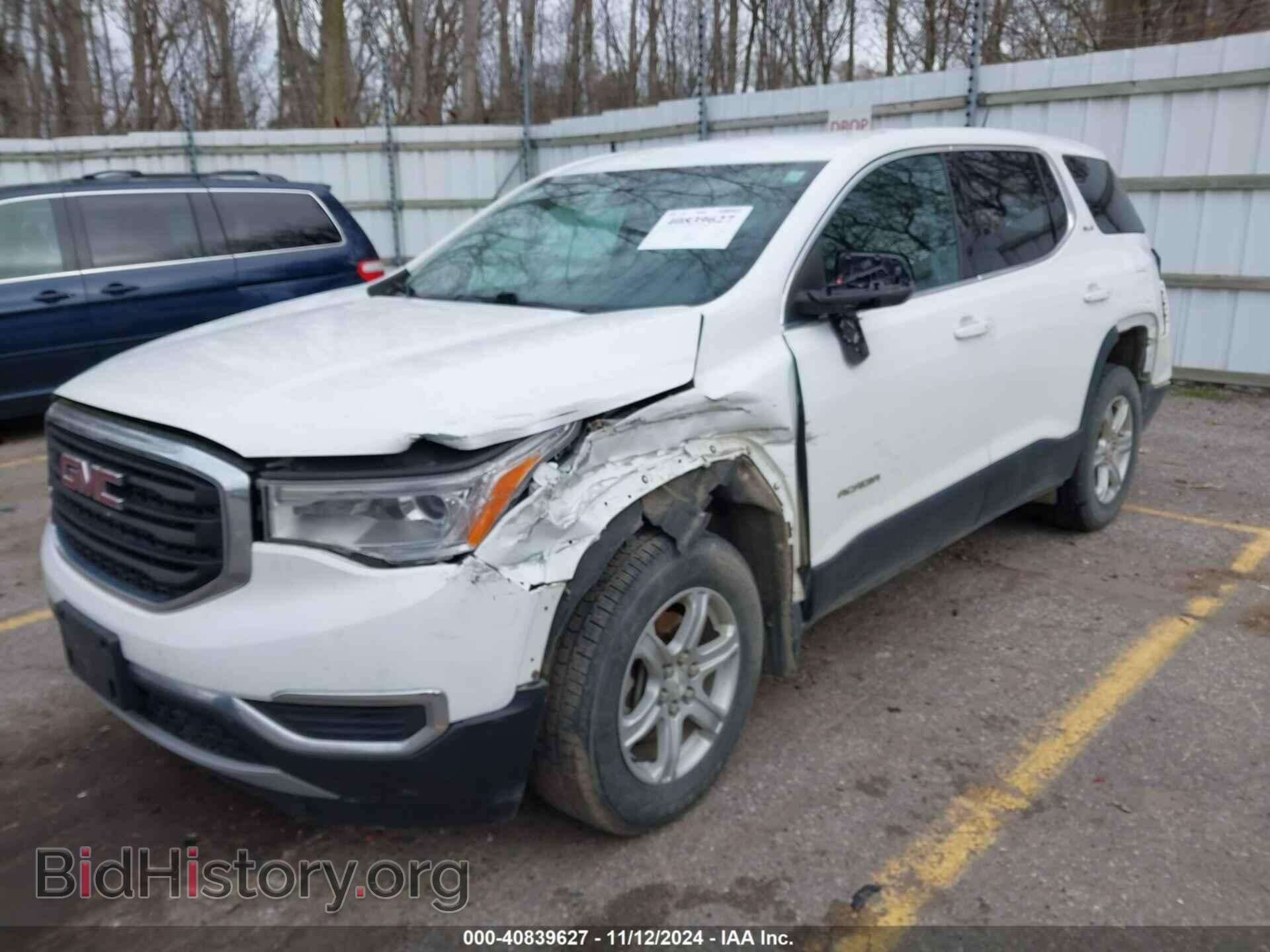 2017 GMC ACADIA - VIN: 1GKKNRLA8HZ163560 - Фото 2