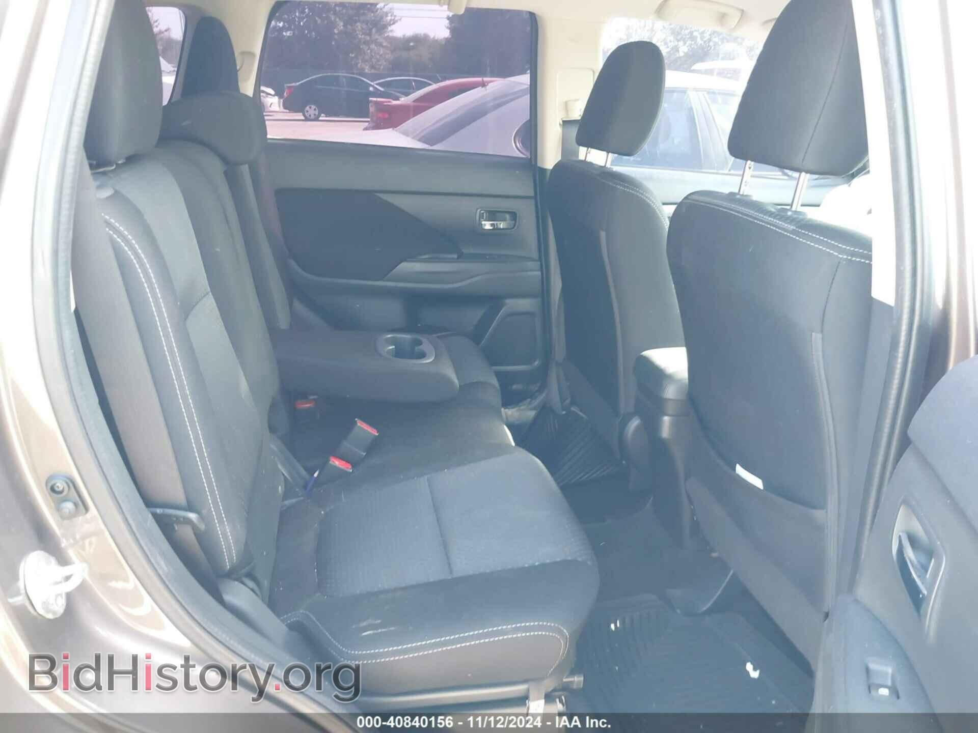2018 MITSUBISHI OUTLANDER - VIN: JA4AD3A39JZ009452 - Фото 8