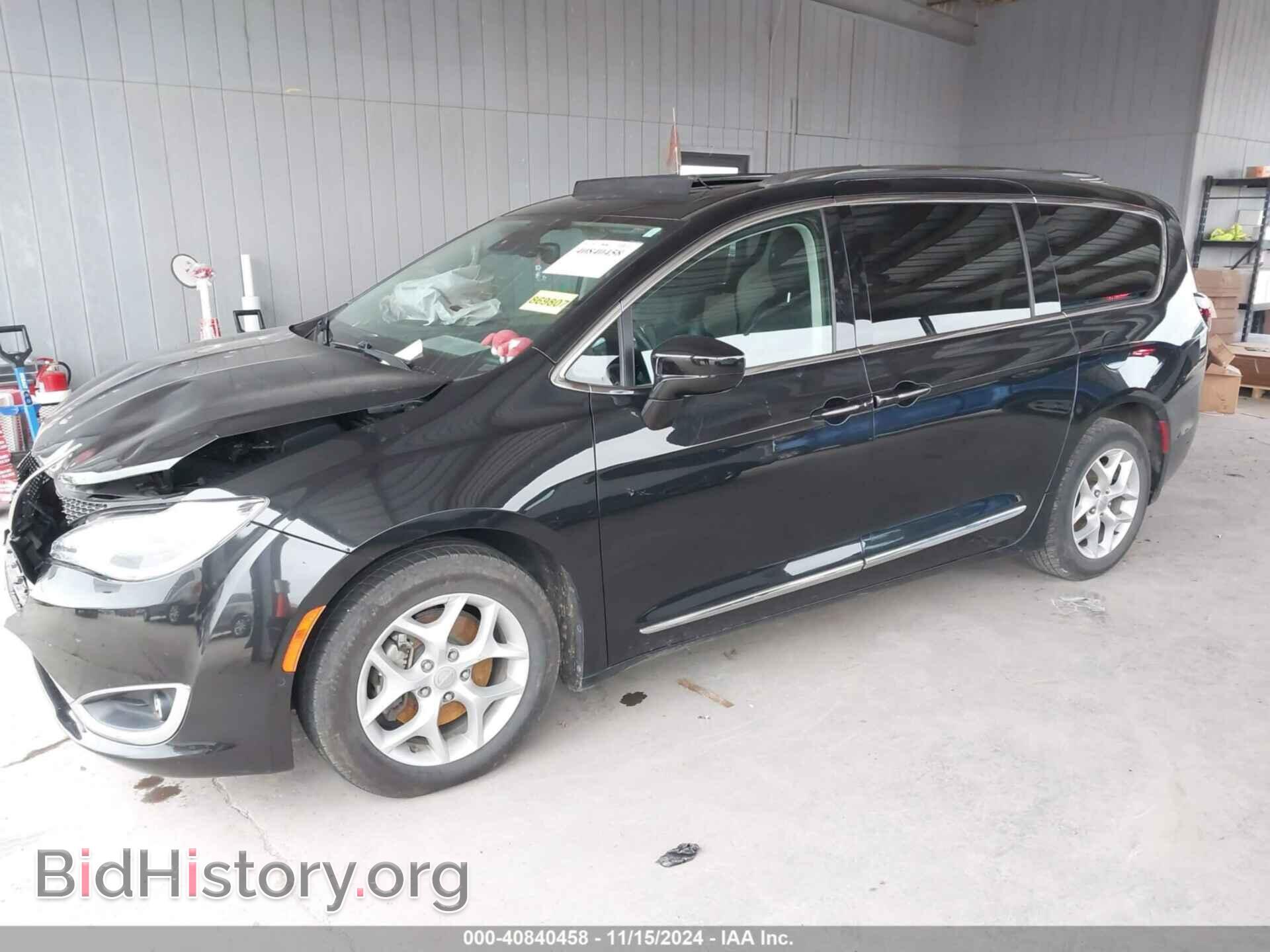 2018 CHRYSLER PACIFICA - VIN: 2C4RC1EG8JR113454 - Фото 2