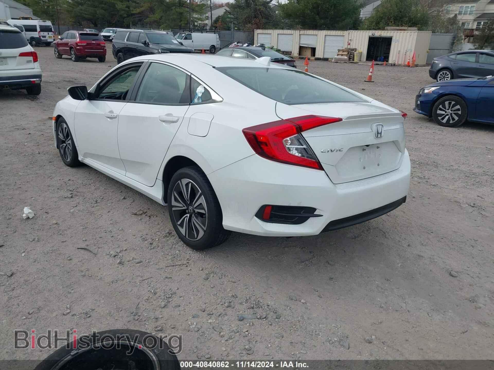 2017 HONDA CIVIC - VIN: 19XFC1F79HE208215 - Фото 3