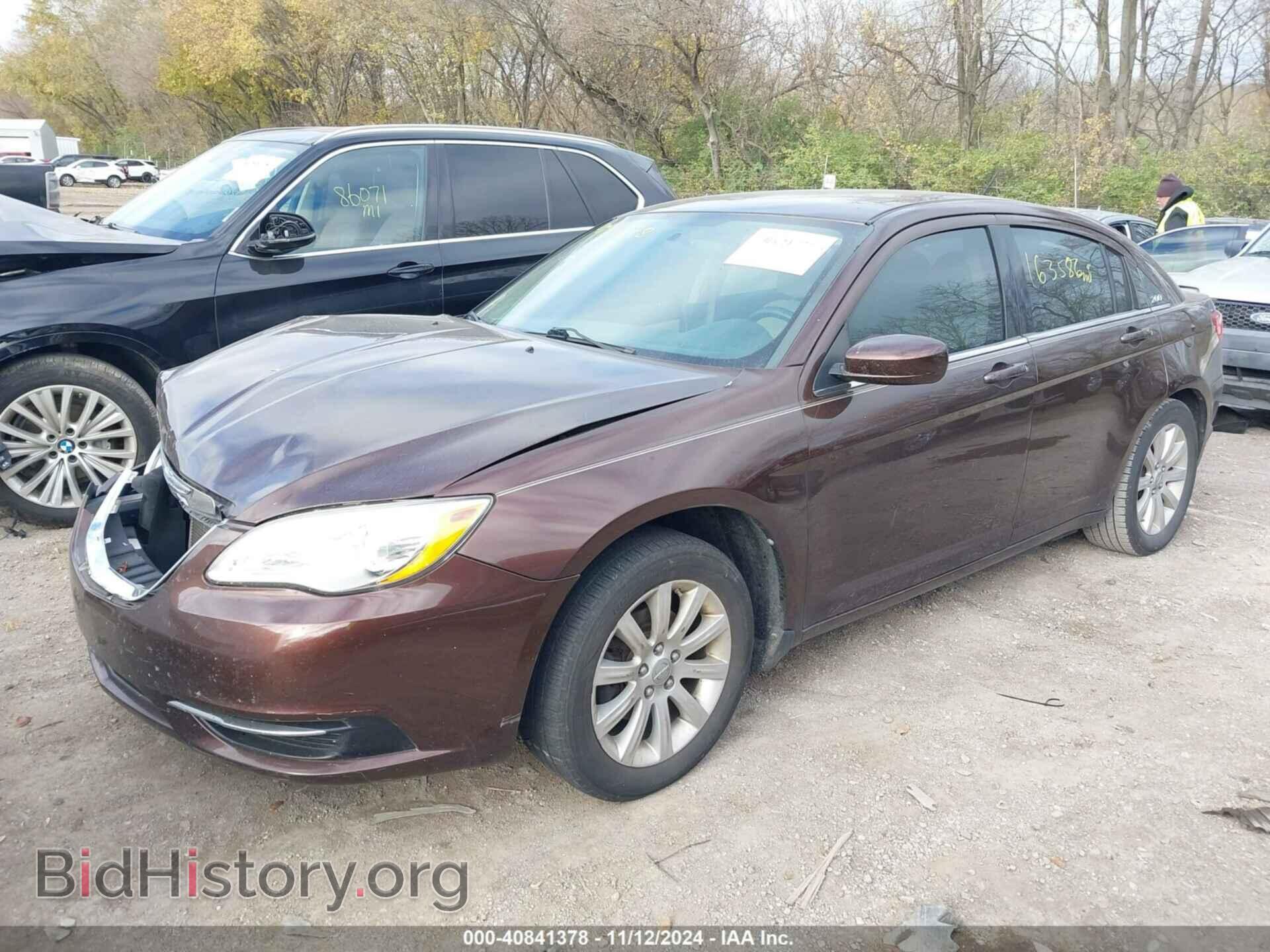 2013 CHRYSLER 200 - VIN: 1C3CCBBB1DN650208 - Photo 2