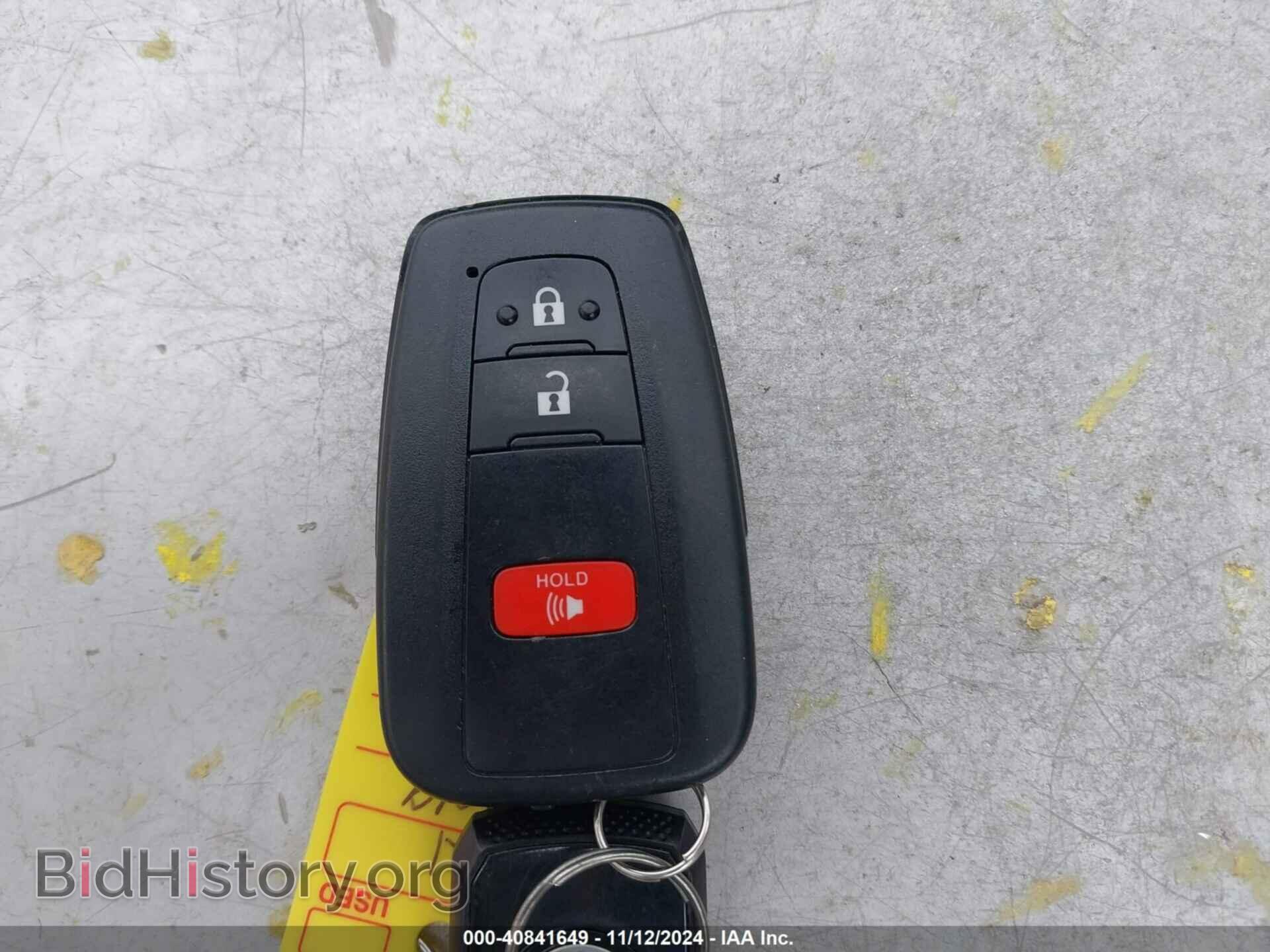 2019 TOYOTA RAV4 - VIN: JTMP1RFV5KD003779 - Фото 11