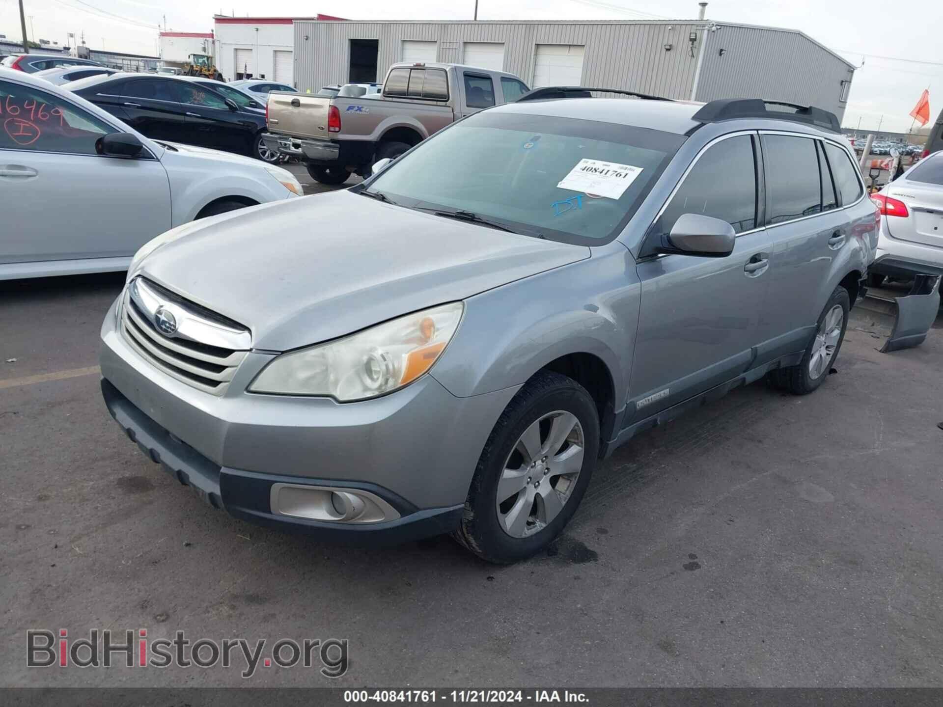 2011 SUBARU OUTBACK - VIN: 4S4BRBCC5B3332562 - Фото 2