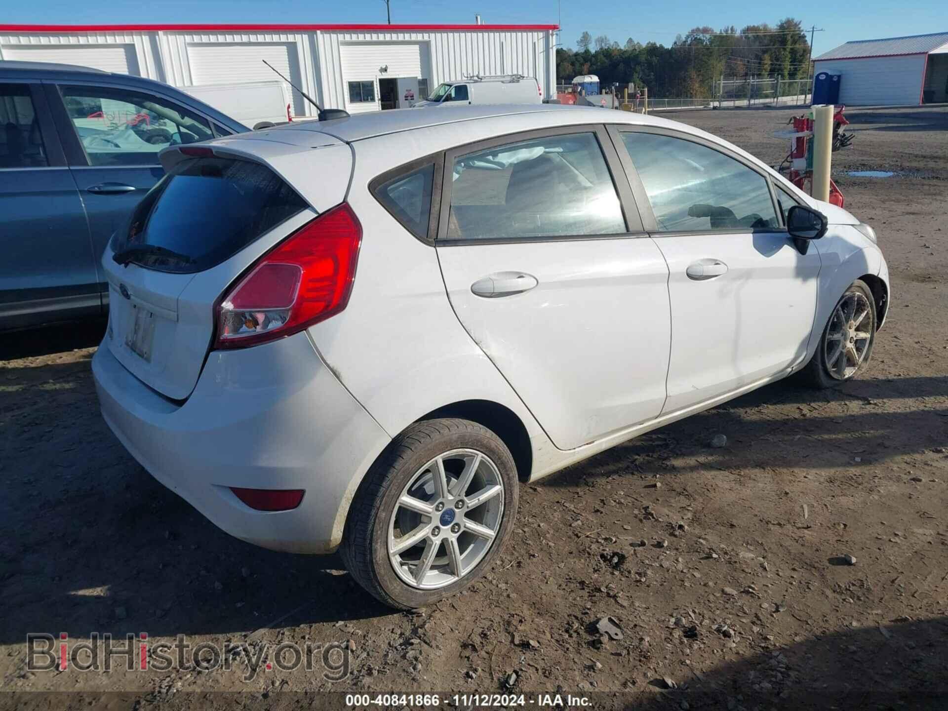 2017 FORD FIESTA - VIN: 3FADP4EJXHM117556 - Фото 4