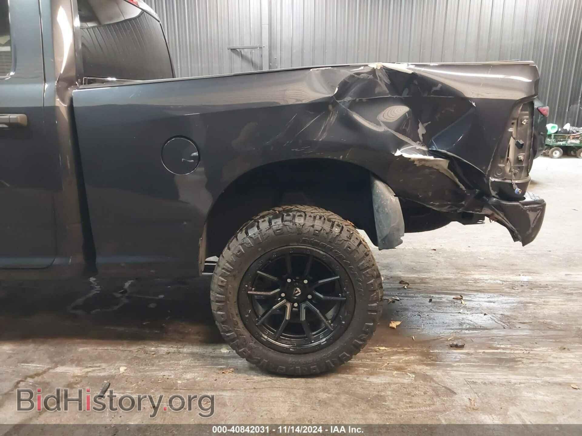 2018 RAM 1500 - VIN: 1C6RR7FT0JS284802 - Фото 18