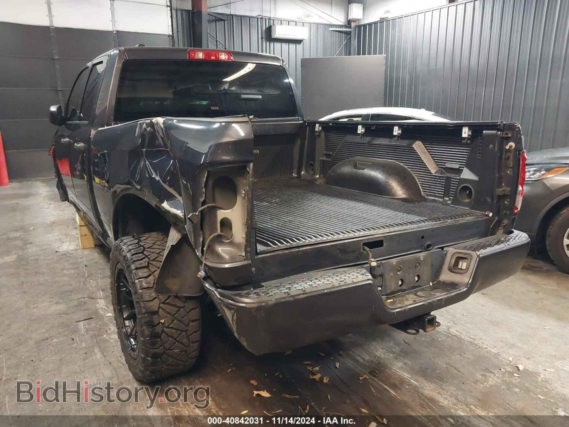 2018 RAM 1500 - VIN: 1C6RR7FT0JS284802 - Фото 3