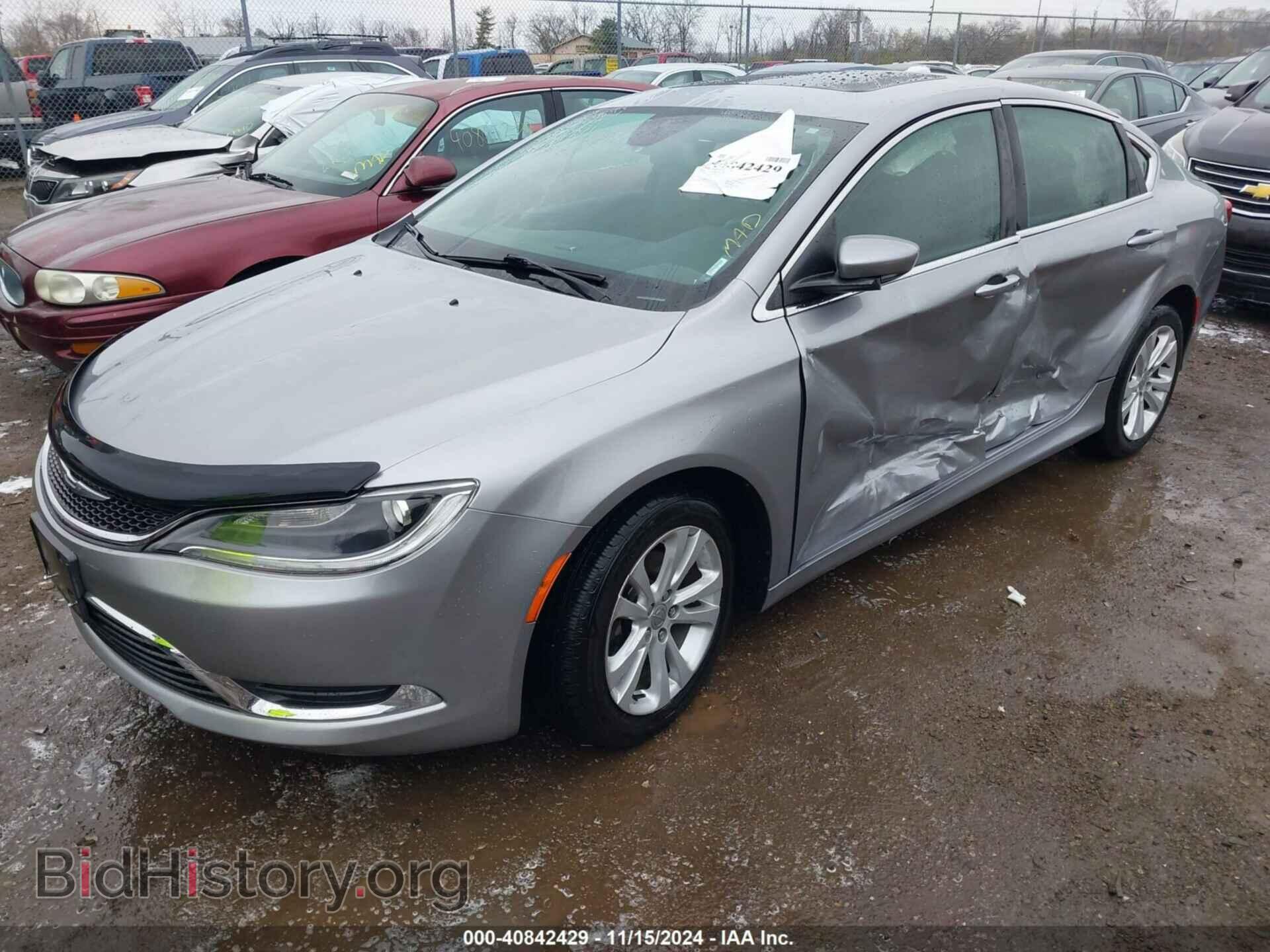 2015 CHRYSLER 200 - VIN: 1C3CCCAB2FN582012 - Photo 2