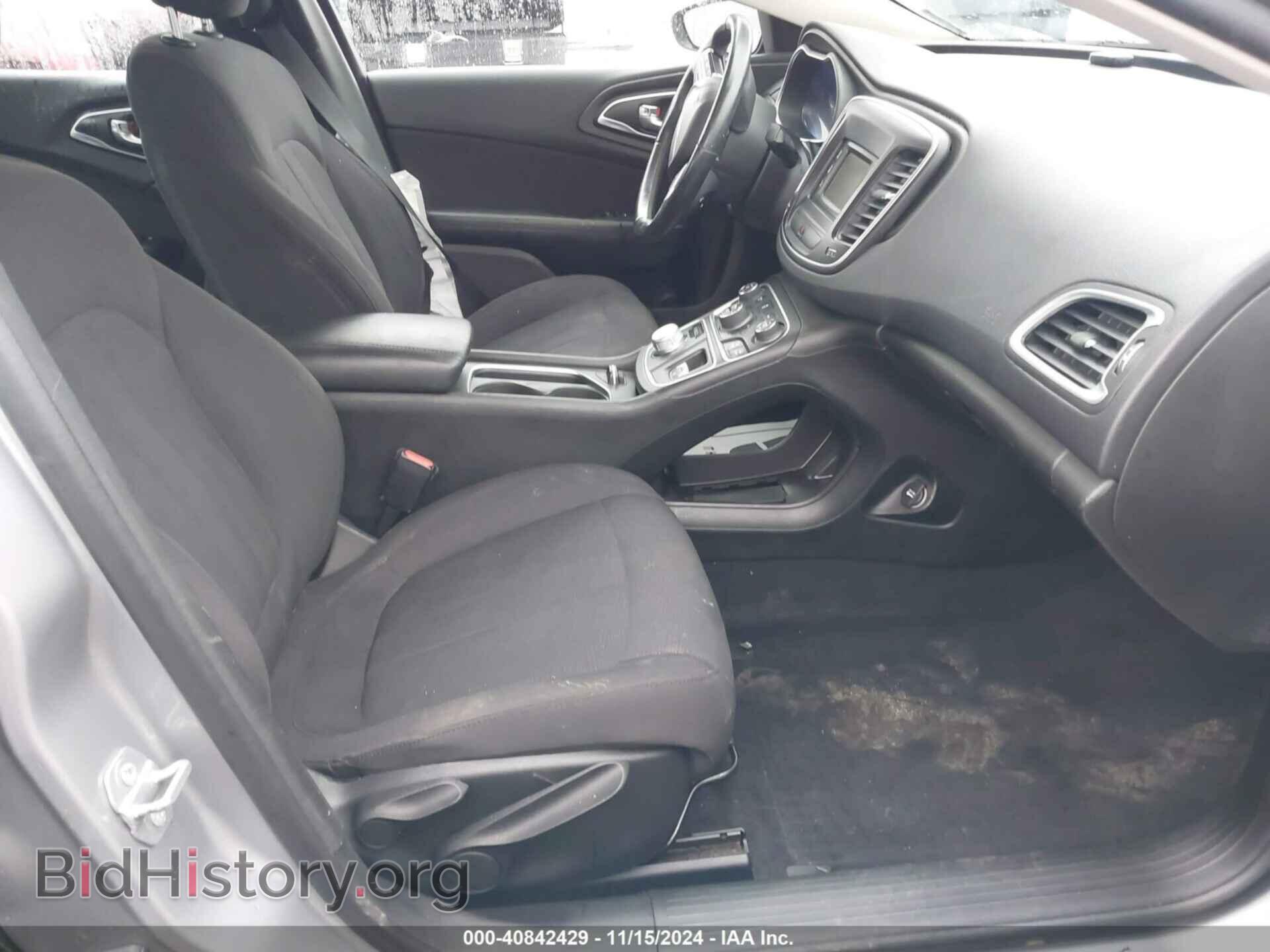 2015 CHRYSLER 200 - VIN: 1C3CCCAB2FN582012 - Photo 5