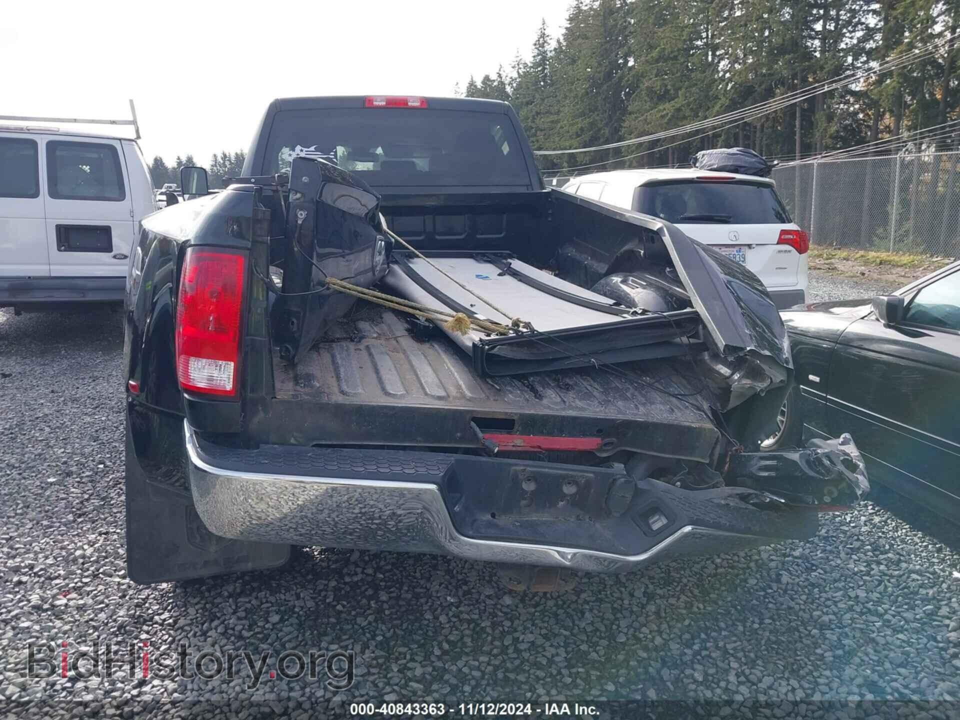 2018 RAM 3500 - VIN: 3C63RRGL3JG229624 - Фото 15