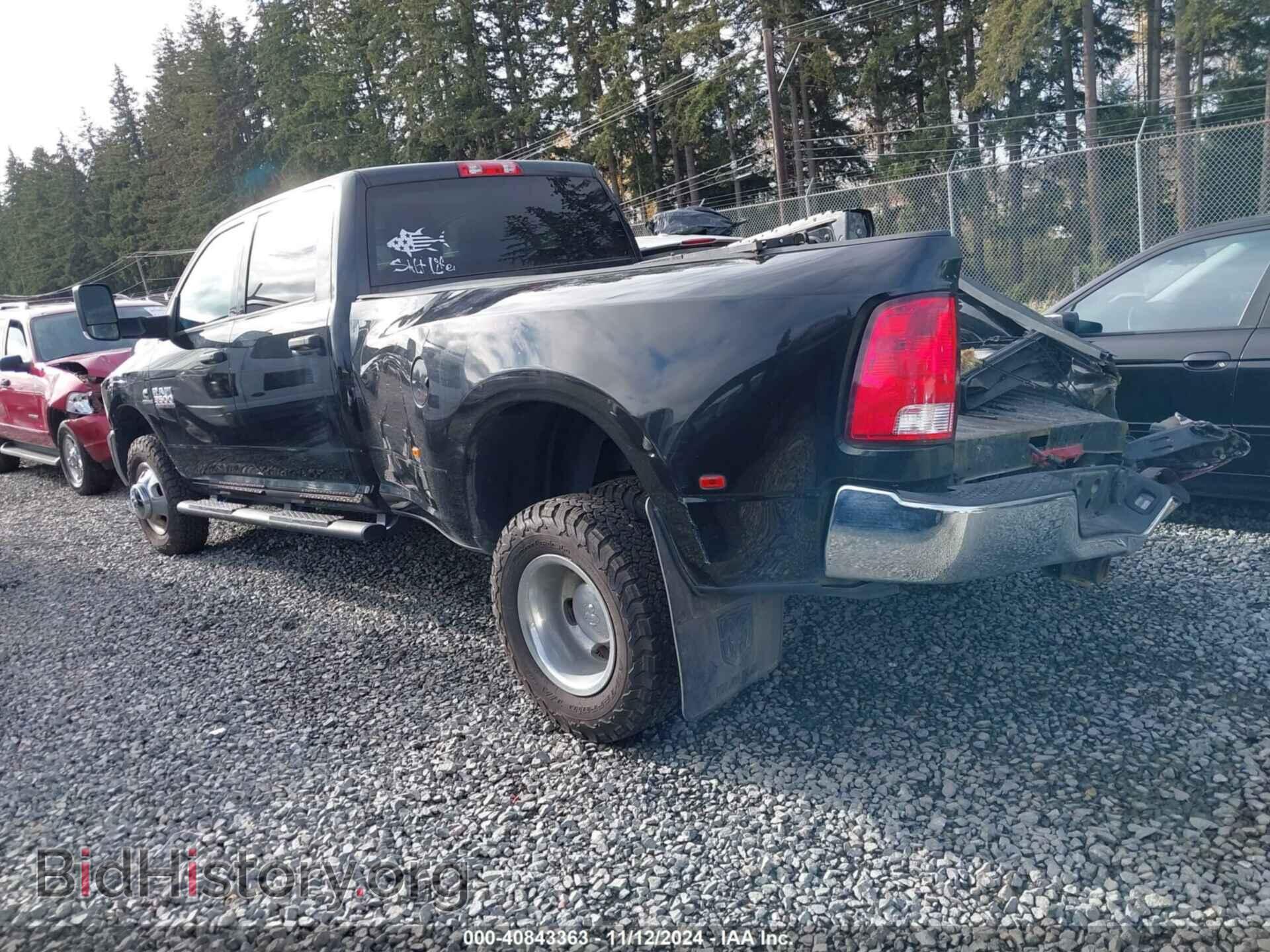 2018 RAM 3500 - VIN: 3C63RRGL3JG229624 - Фото 3