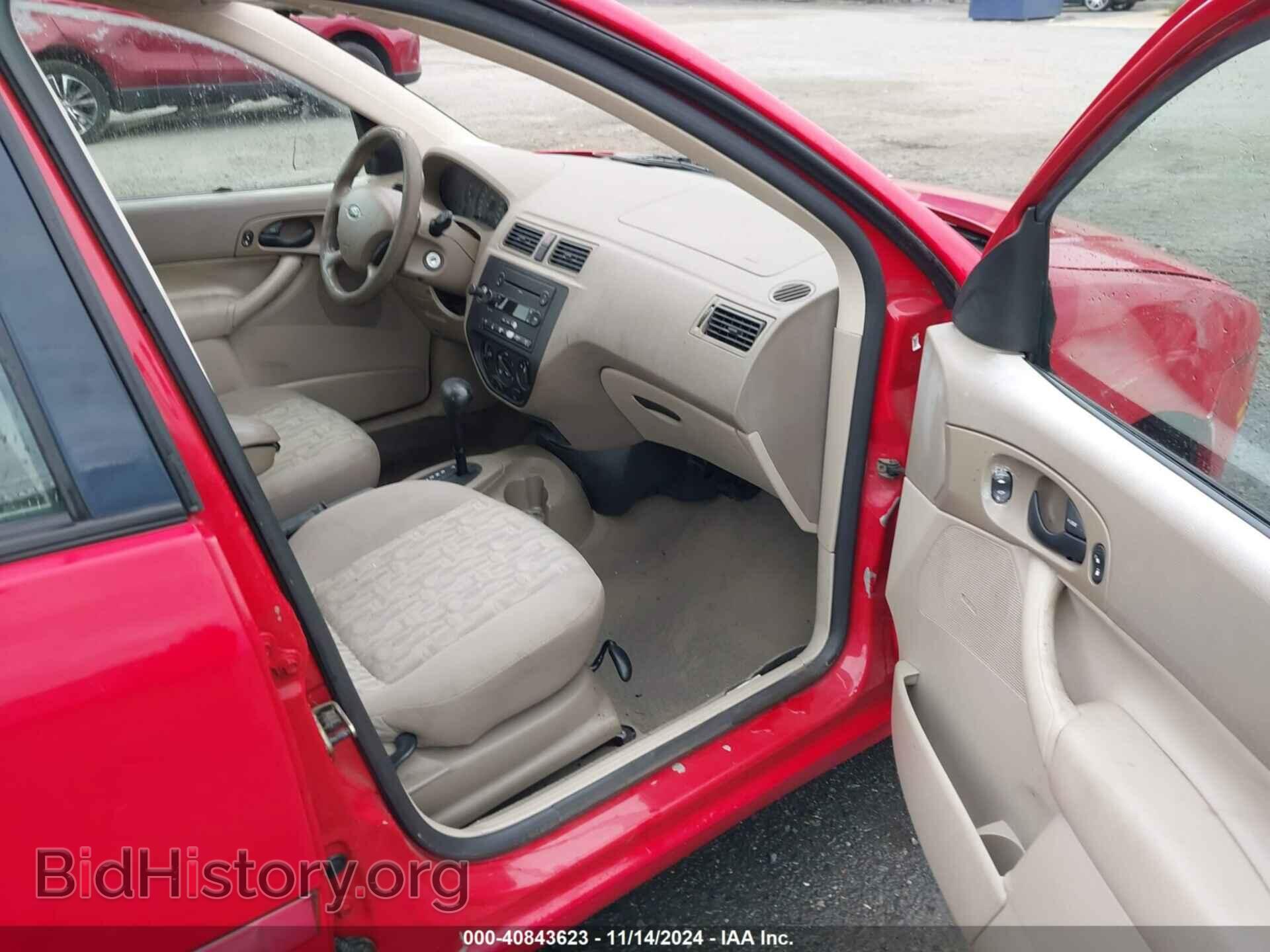 2005 FORD FOCUS - VIN: 1FAFP34NX5W224142 - Фото 5