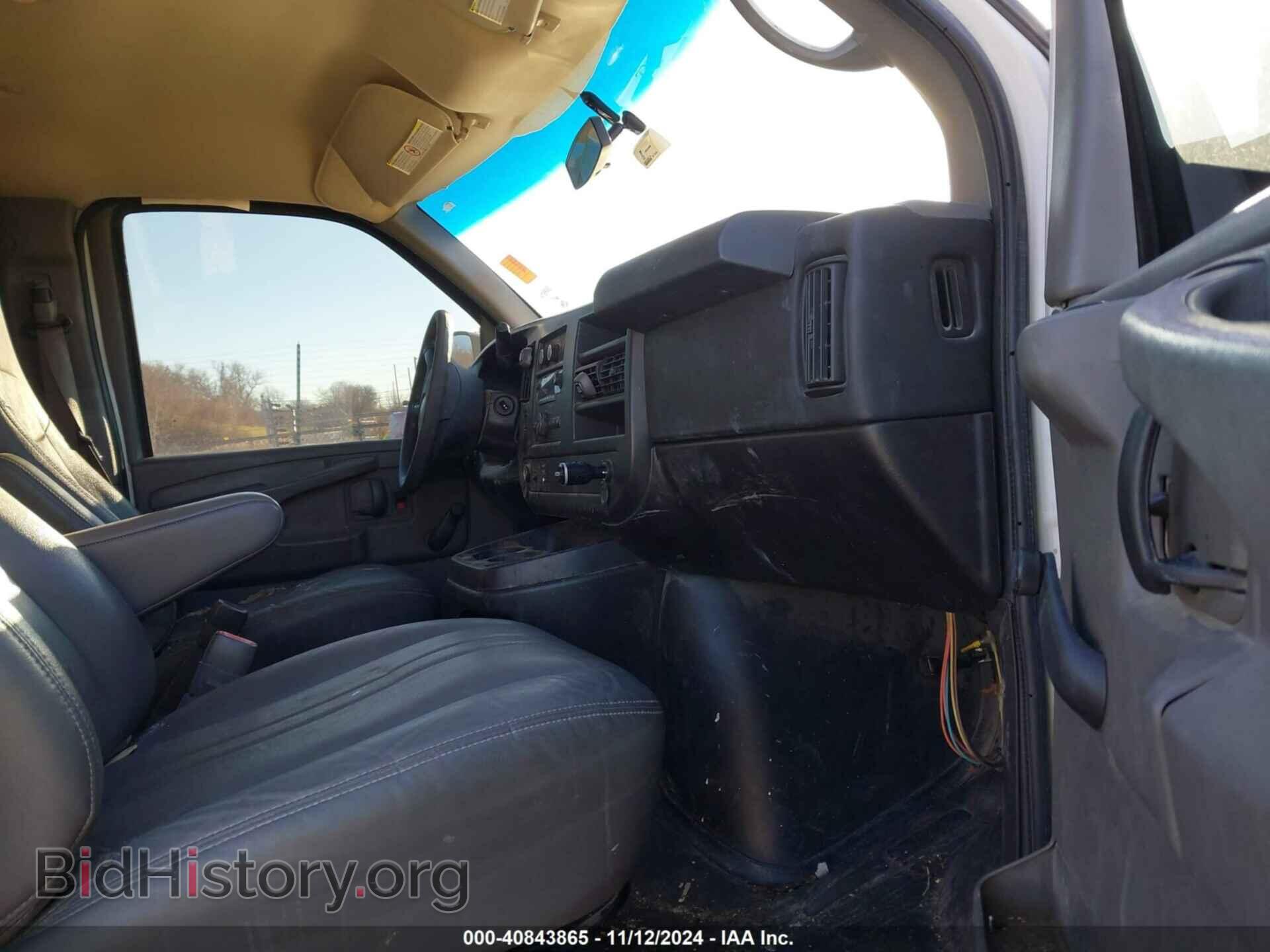 2011 GMC SAVANA 2500 - VIN: 1GTW7FCA8B1189961 - Фото 5