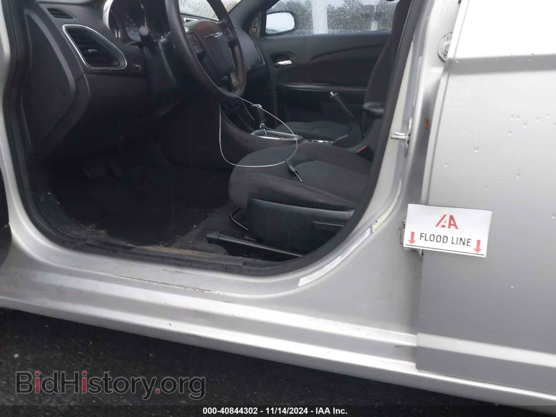 2012 CHRYSLER 200 - VIN: 1C3CCBAB7CN167418 - Фото 6