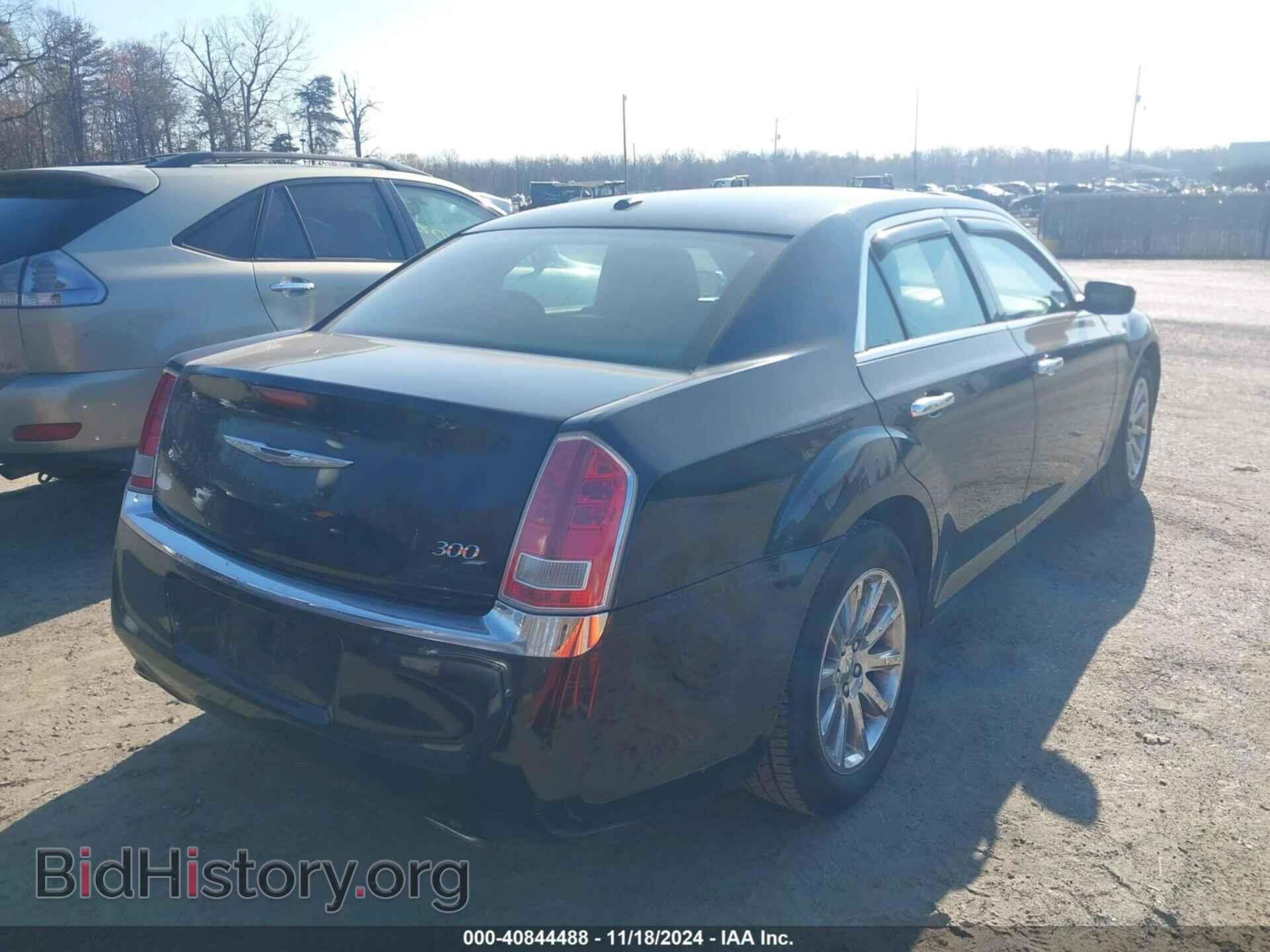 2012 CHRYSLER 300 - VIN: 2C3CCACG4CH250316 - Фото 4
