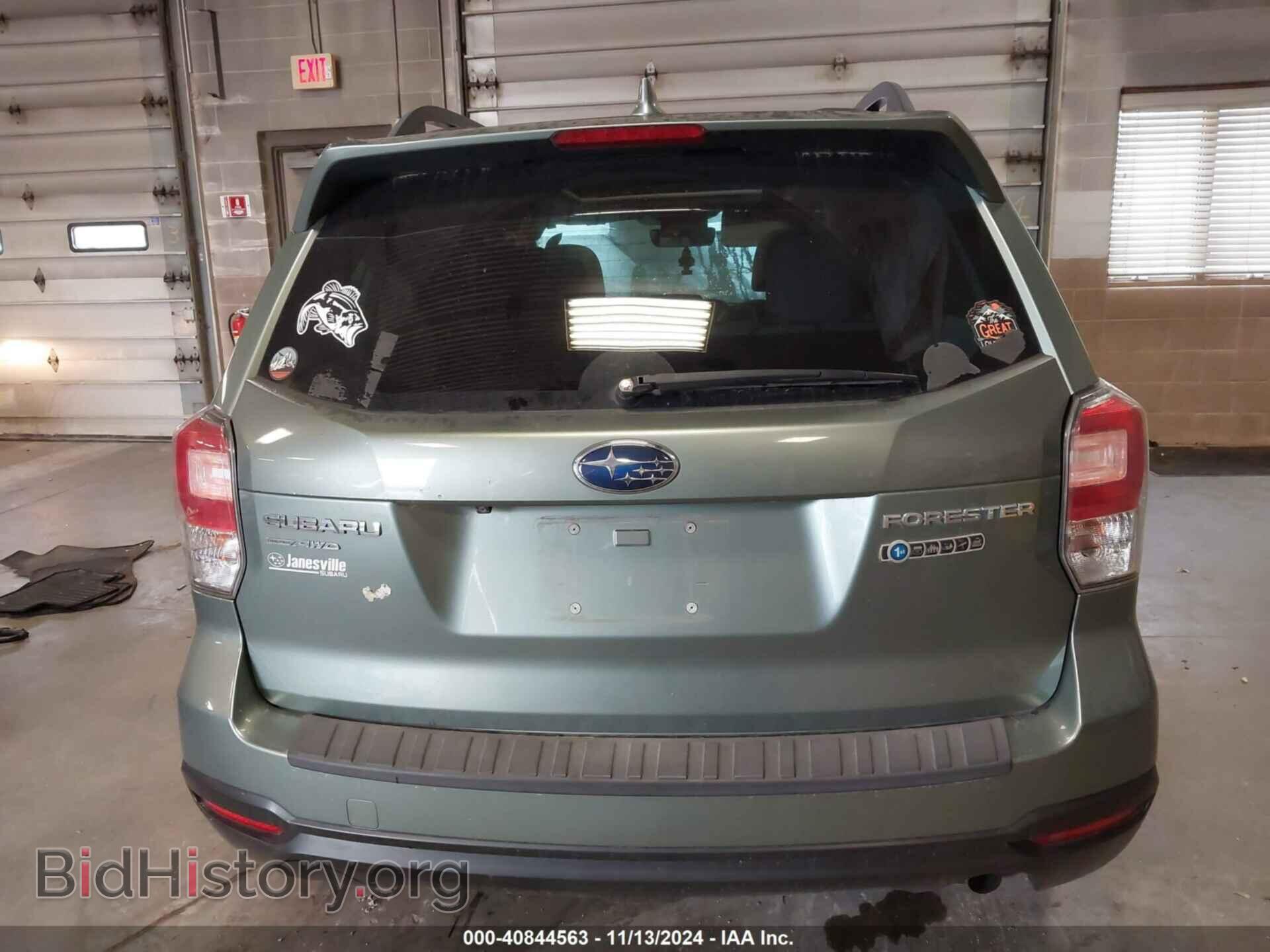 2018 SUBARU FORESTER - VIN: JF2SJAEC2JH579057 - Фото 17