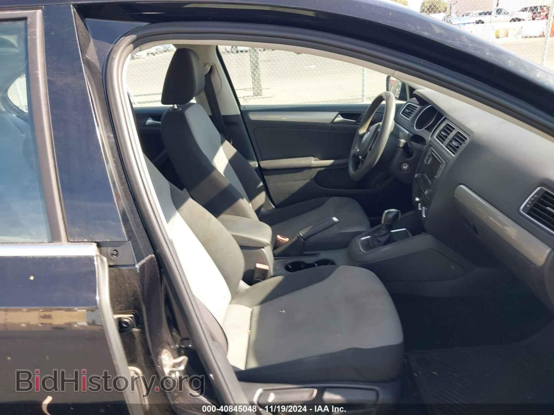 2017 VOLKSWAGEN JETTA - VIN: 3VW2B7AJ6HM384813 - Фото 5