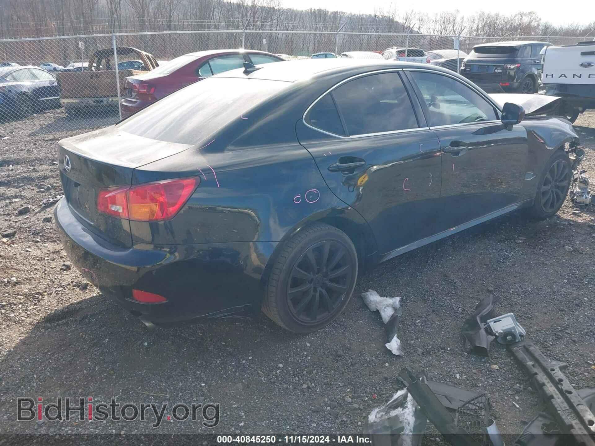 2008 LEXUS IS 250 - VIN: JTHCK262482024960 - Photo 4