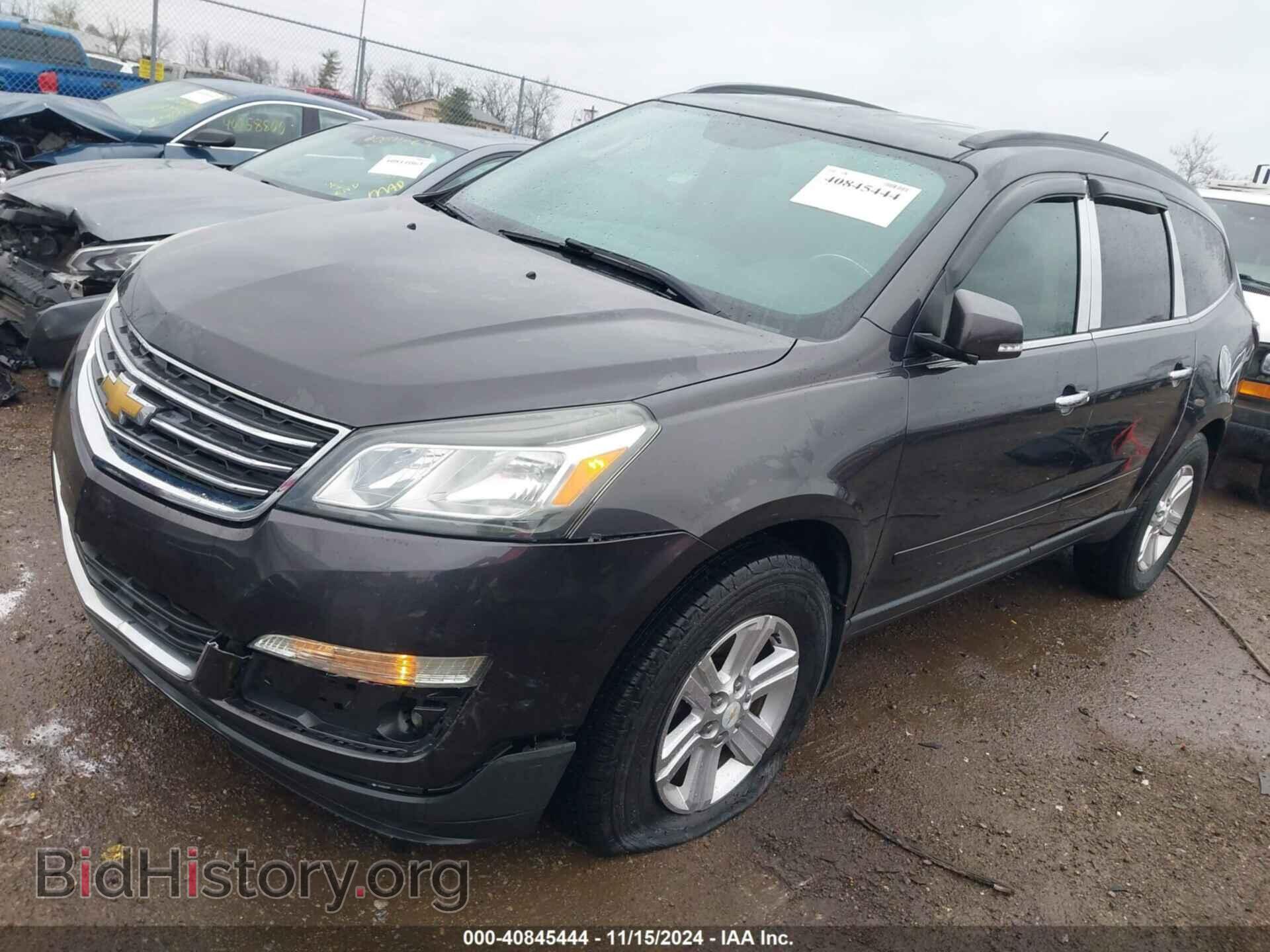 2014 CHEVROLET TRAVERSE - VIN: 1GNKRHKD4EJ109406 - Фото 2