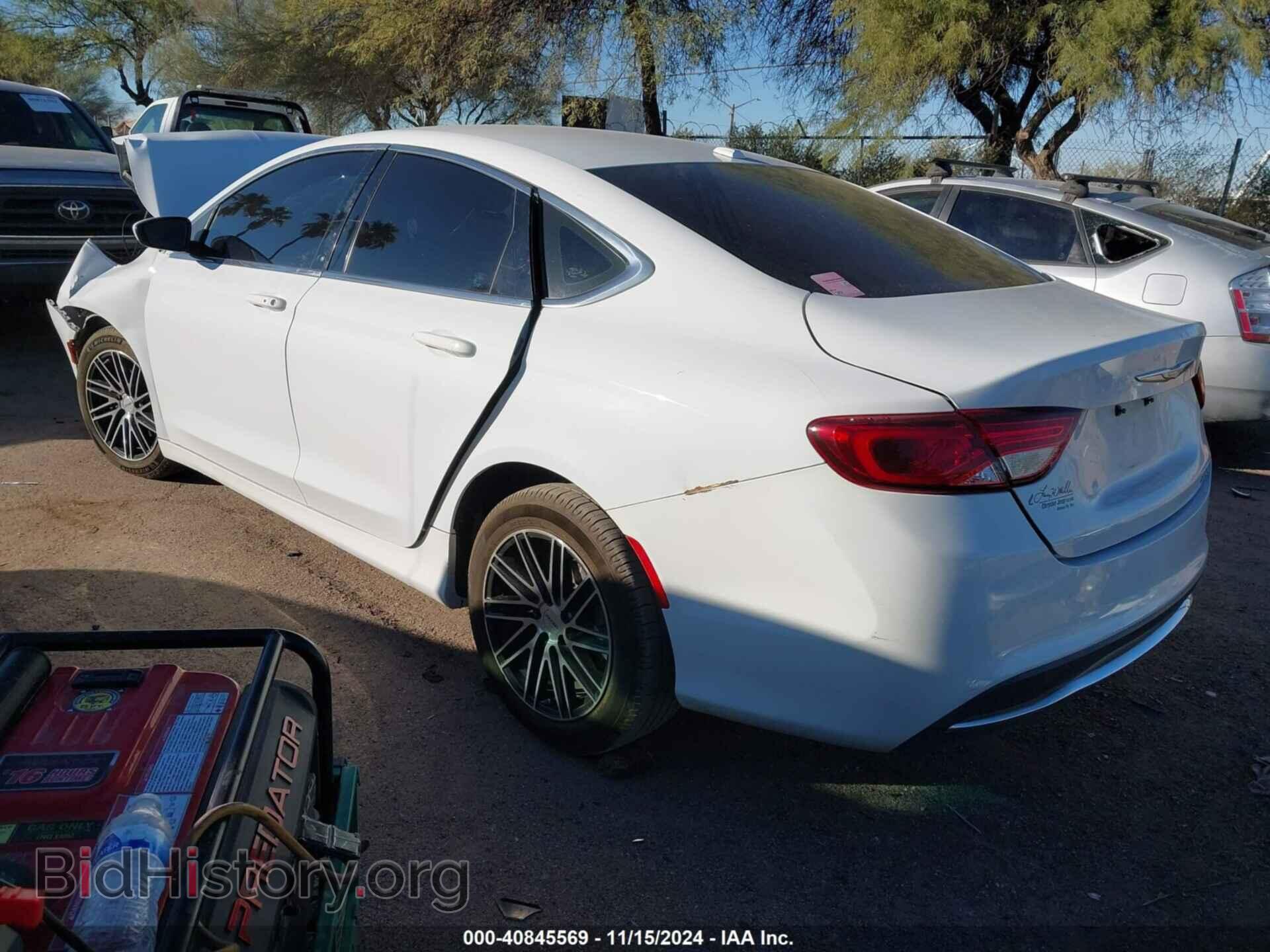 2015 CHRYSLER 200 - VIN: 1C3CCCAB3FN719975 - Фото 3