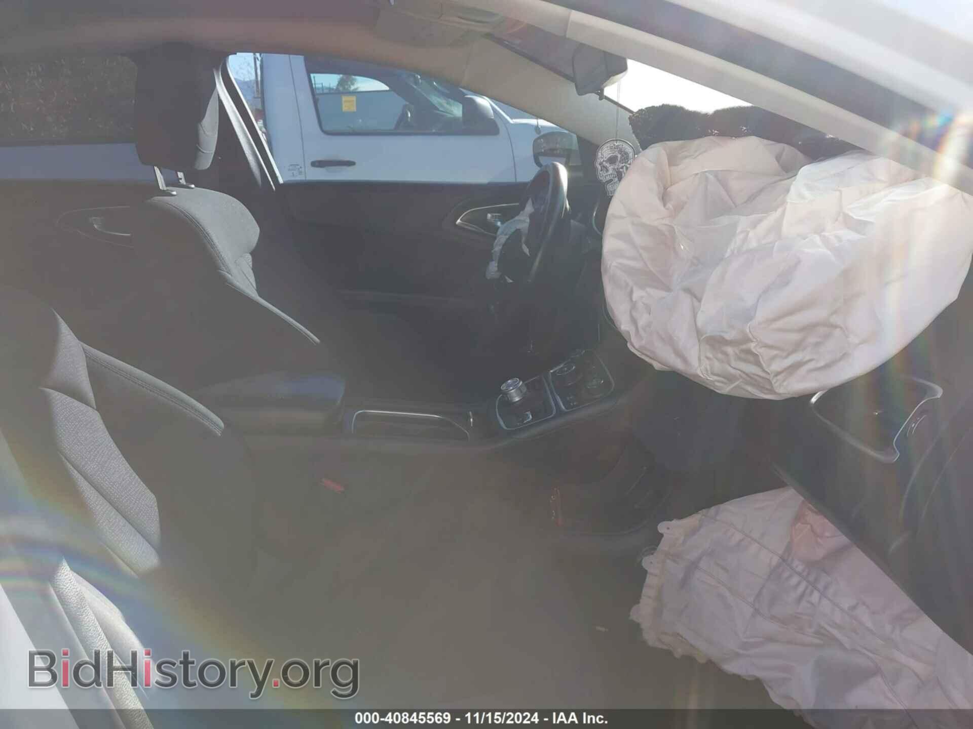 2015 CHRYSLER 200 - VIN: 1C3CCCAB3FN719975 - Фото 5