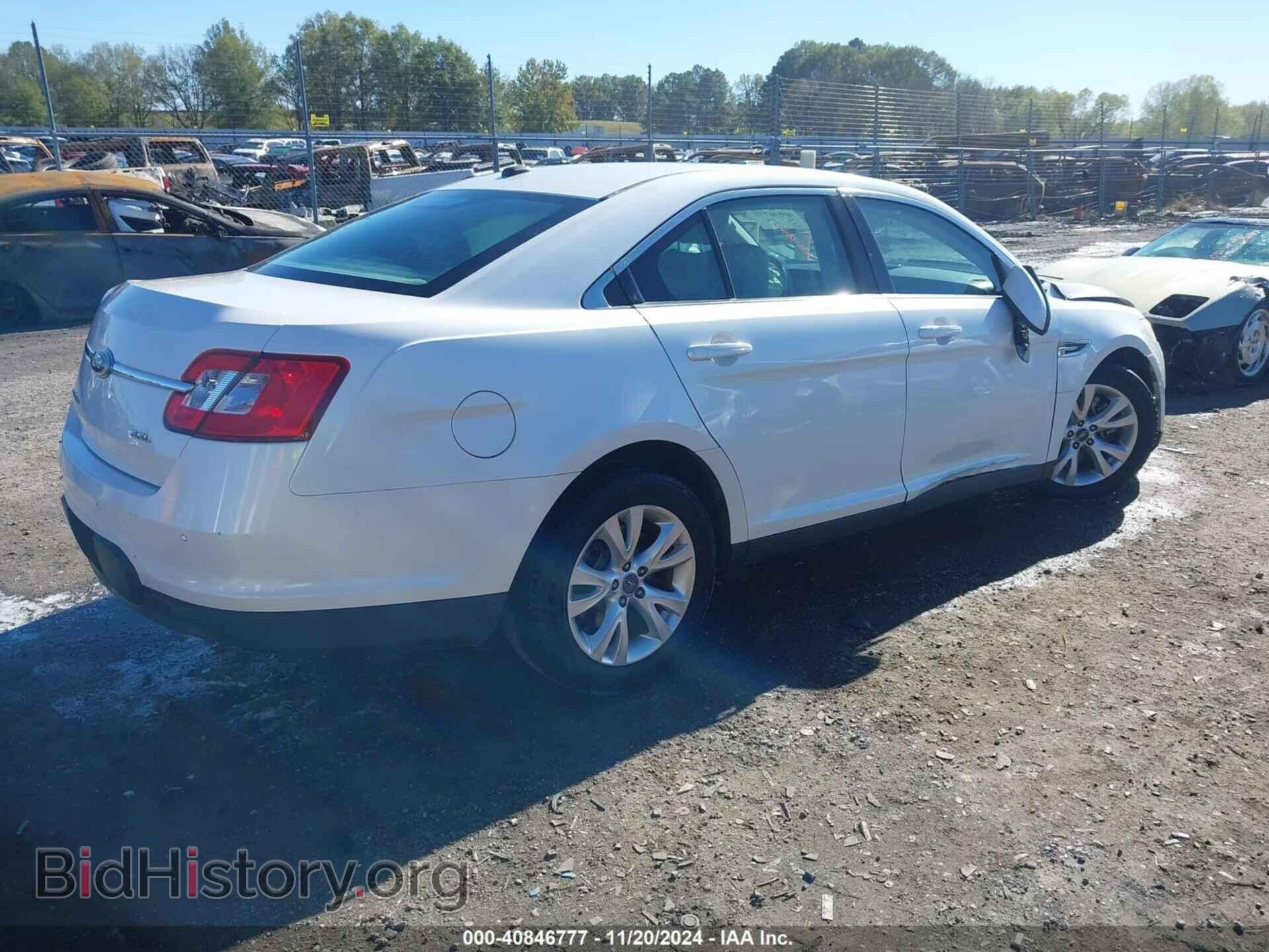 2011 FORD TAURUS - VIN: 1FAHP2EW4BG103736 - Фото 4