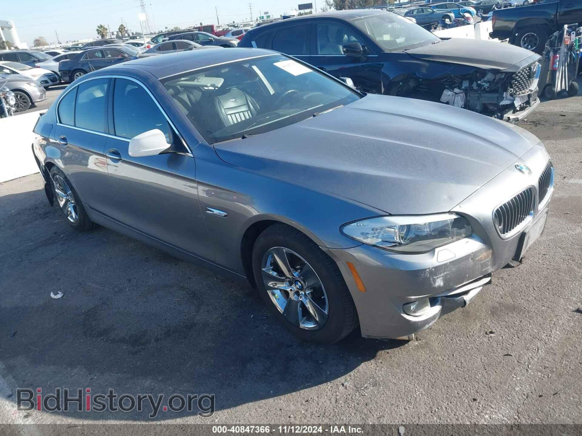 Фотография WBAXG5C59CDX03542 - BMW 528I 2012