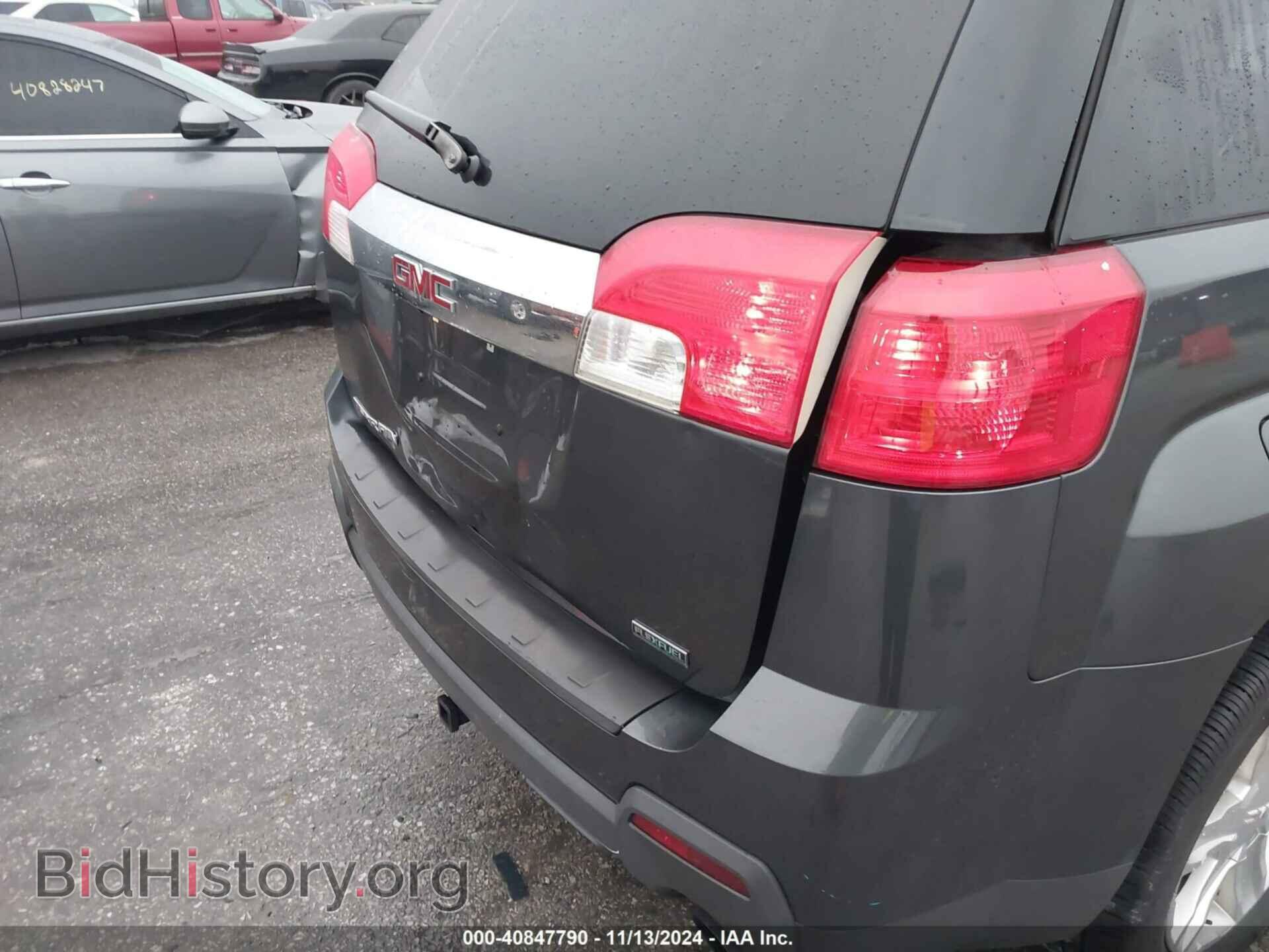 2011 GMC TERRAIN - VIN: 2CTFLSE56B6248057 - Photo 6